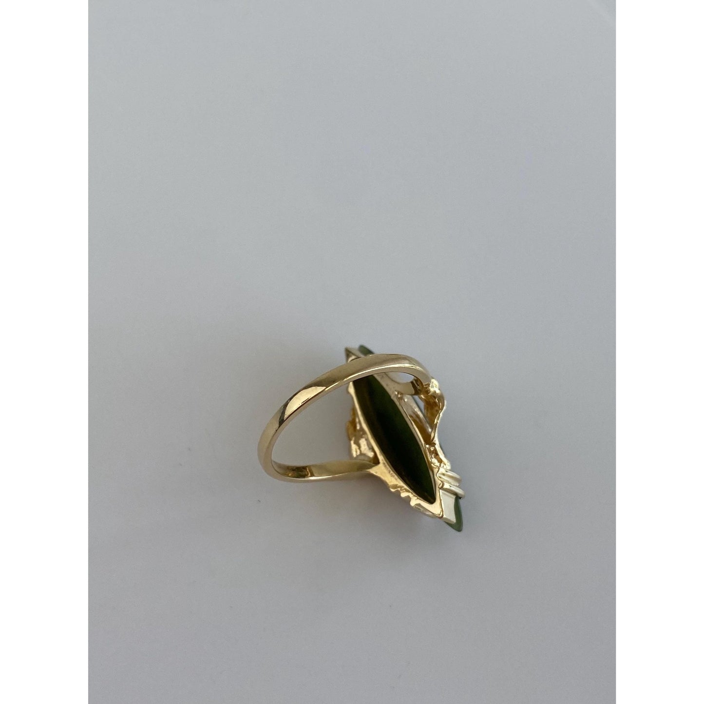 Vintage Solid 14k Yellow Gold Nephrite Marquis Ring - Size 7