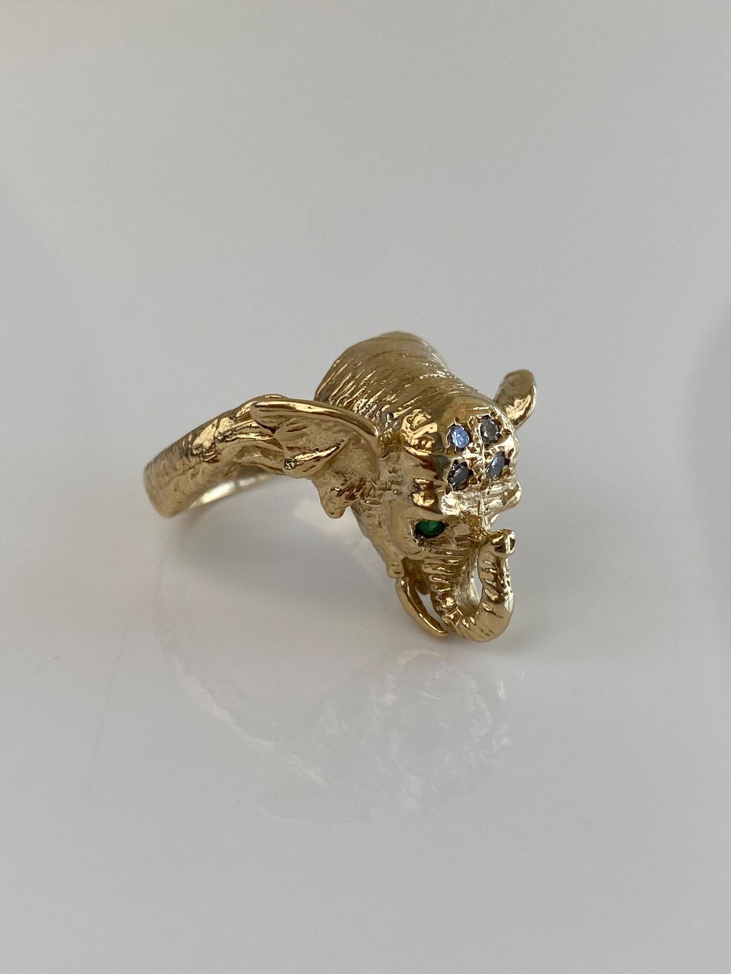 Vintage Solid 14k White & Yellow Gold Diamond Emerald Eyes Elephant Ring - Size 6.5