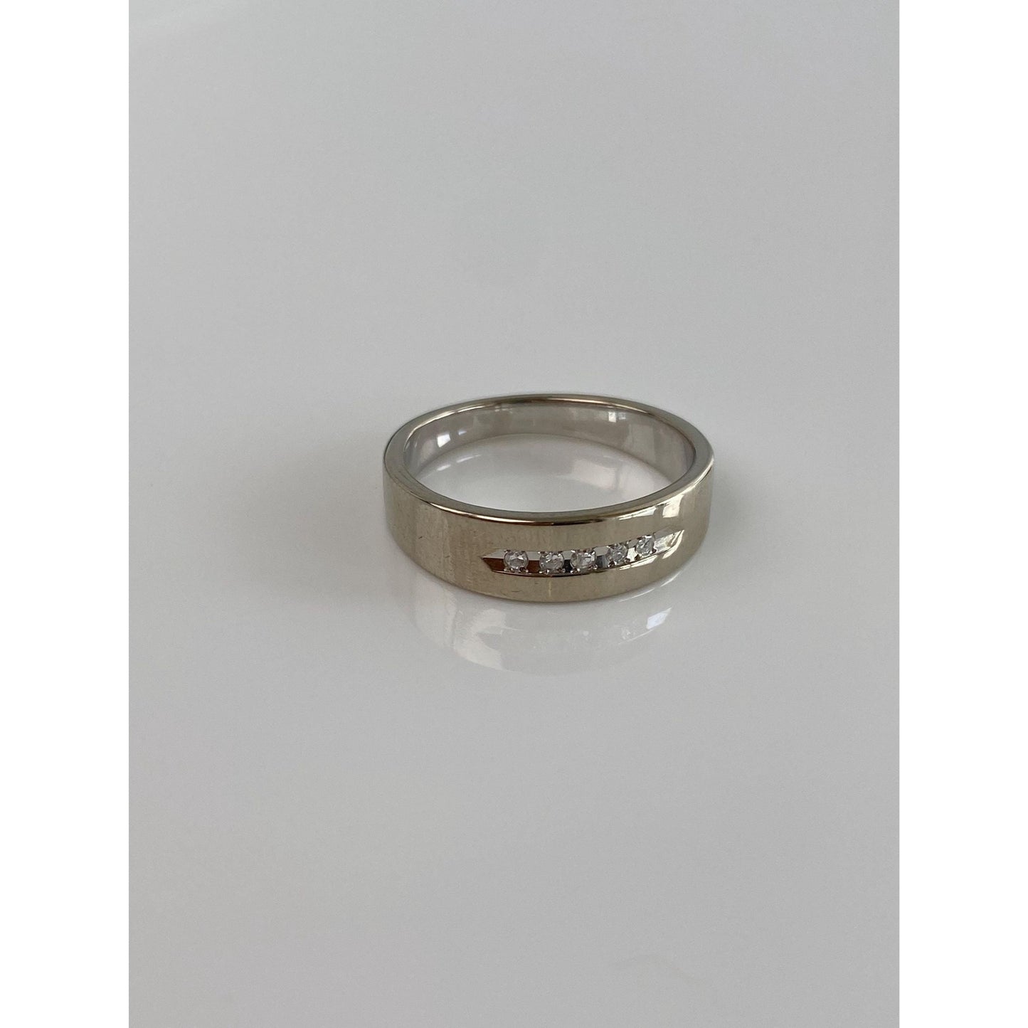 Vintage Solid 14k White Gold Clear Sapphire Ring Band - Size 6.25