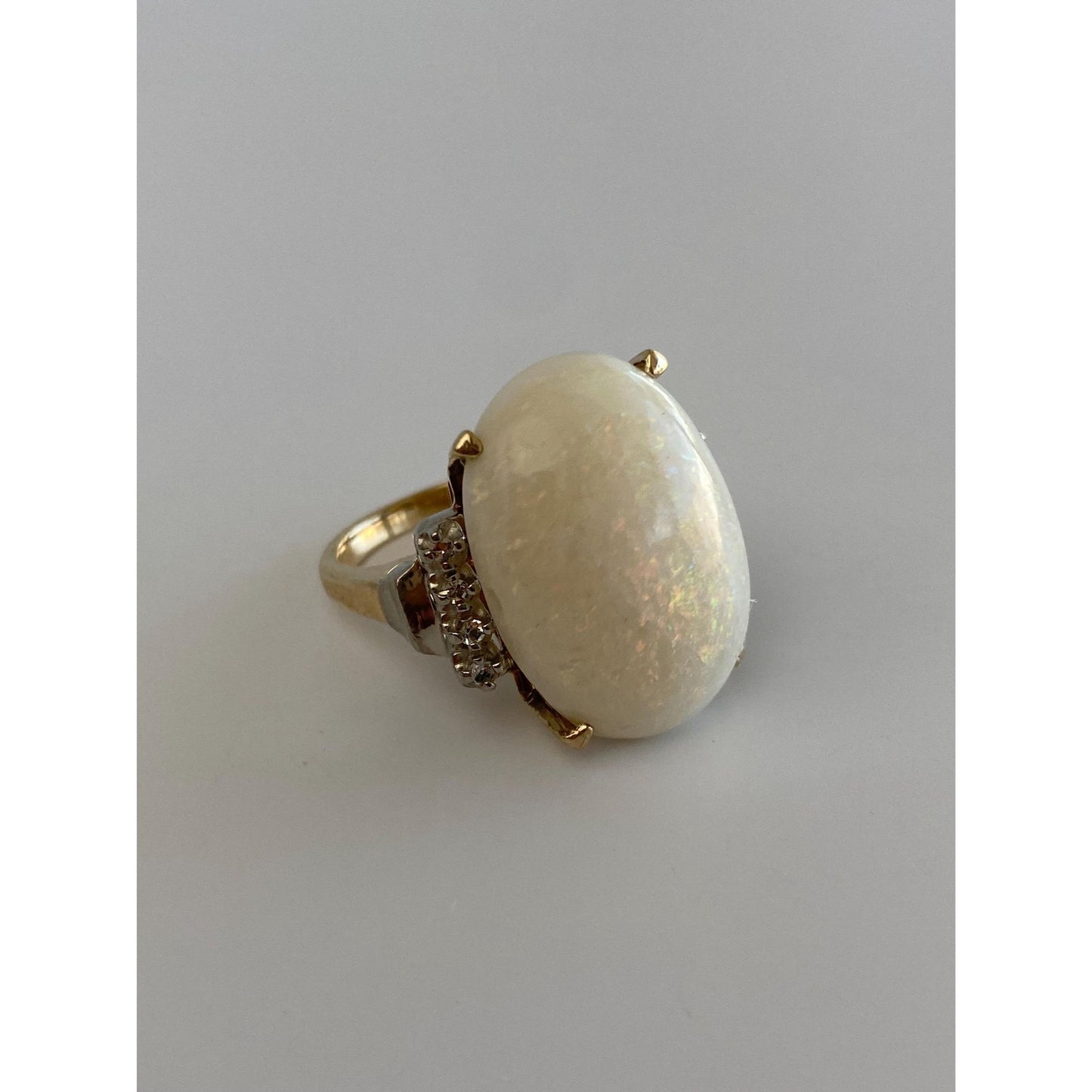 Vintage Solid 10k Yellow Gold Opal Clear Quartz Ring - Size 5.5