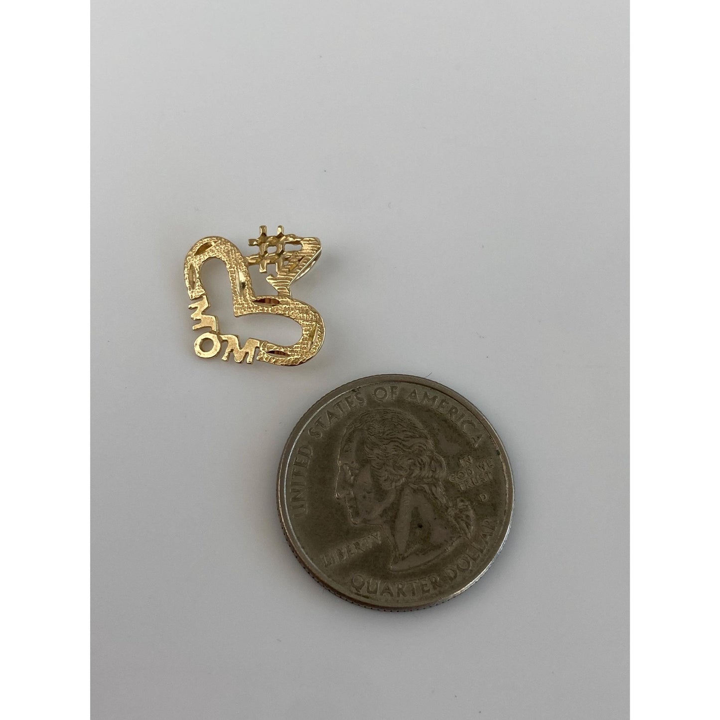 Vintage Solid 14k Yellow Gold Diamond Cut #1 Mom Heart Charm