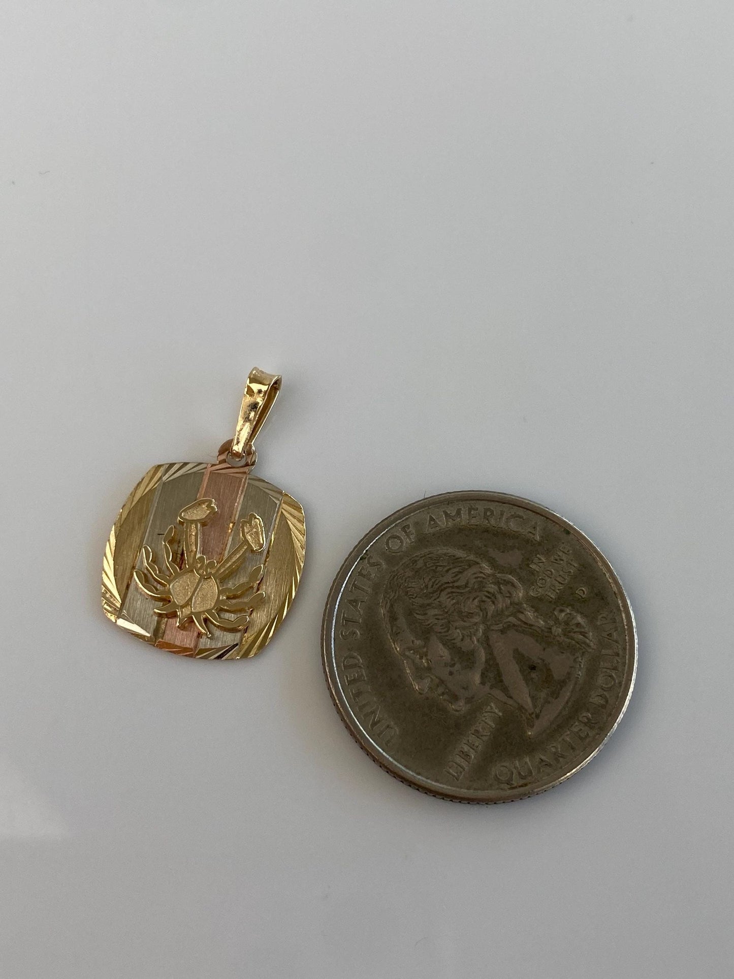 Vintage Solid 10k Tri Tone Gold Crab Charm