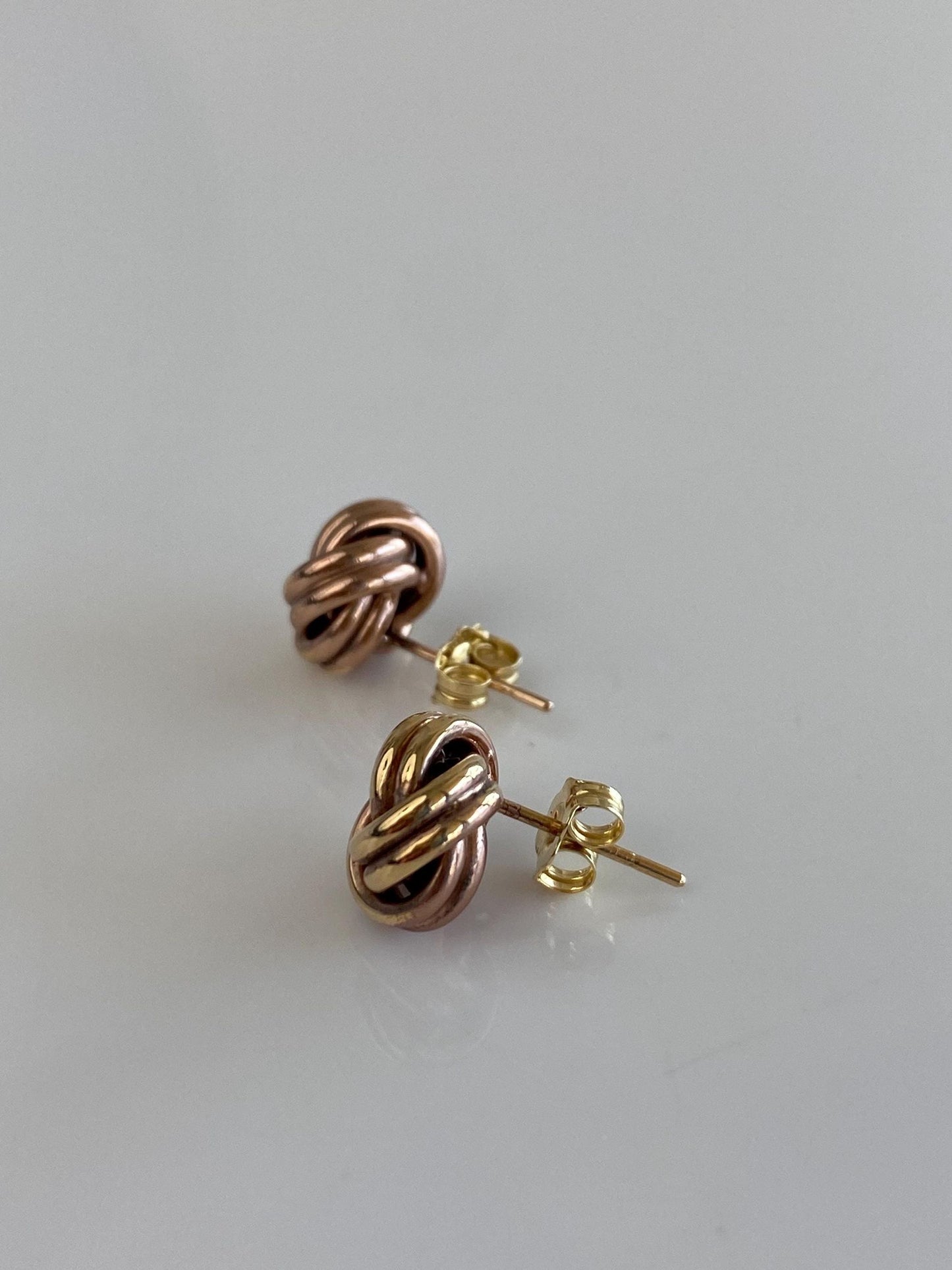 Vintage 18k Rosey Gold Knot Stud Earrings
