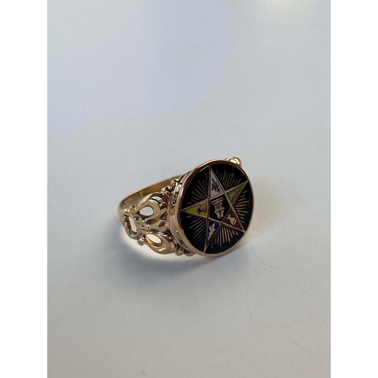 Vintage Solid 10k Yellow Gold Enamel Freemason Star Ring - Size 2.25