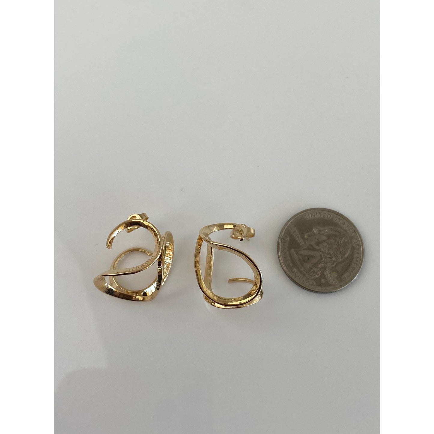 Vintage Solid 14k Yellow Gold Loopy Swirl Hoop Drop Earrings