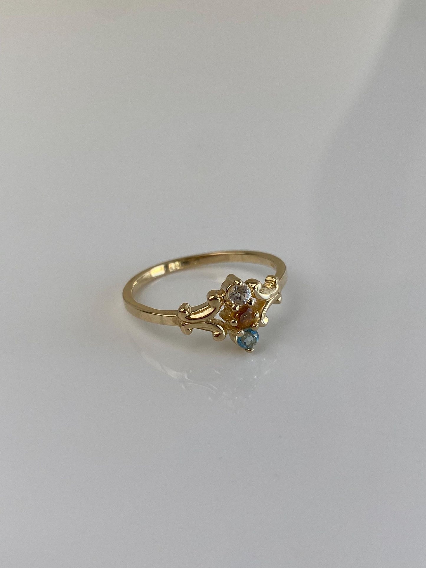Vintage Solid 14k Yellow Gold Clear Quartz Citrine Aquamarine Ring - Size 7.75