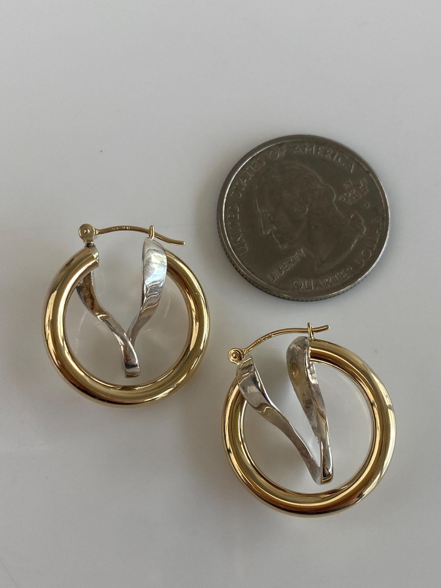 Vintage 11k White & Yellow Gold Loop Hoop Earrings