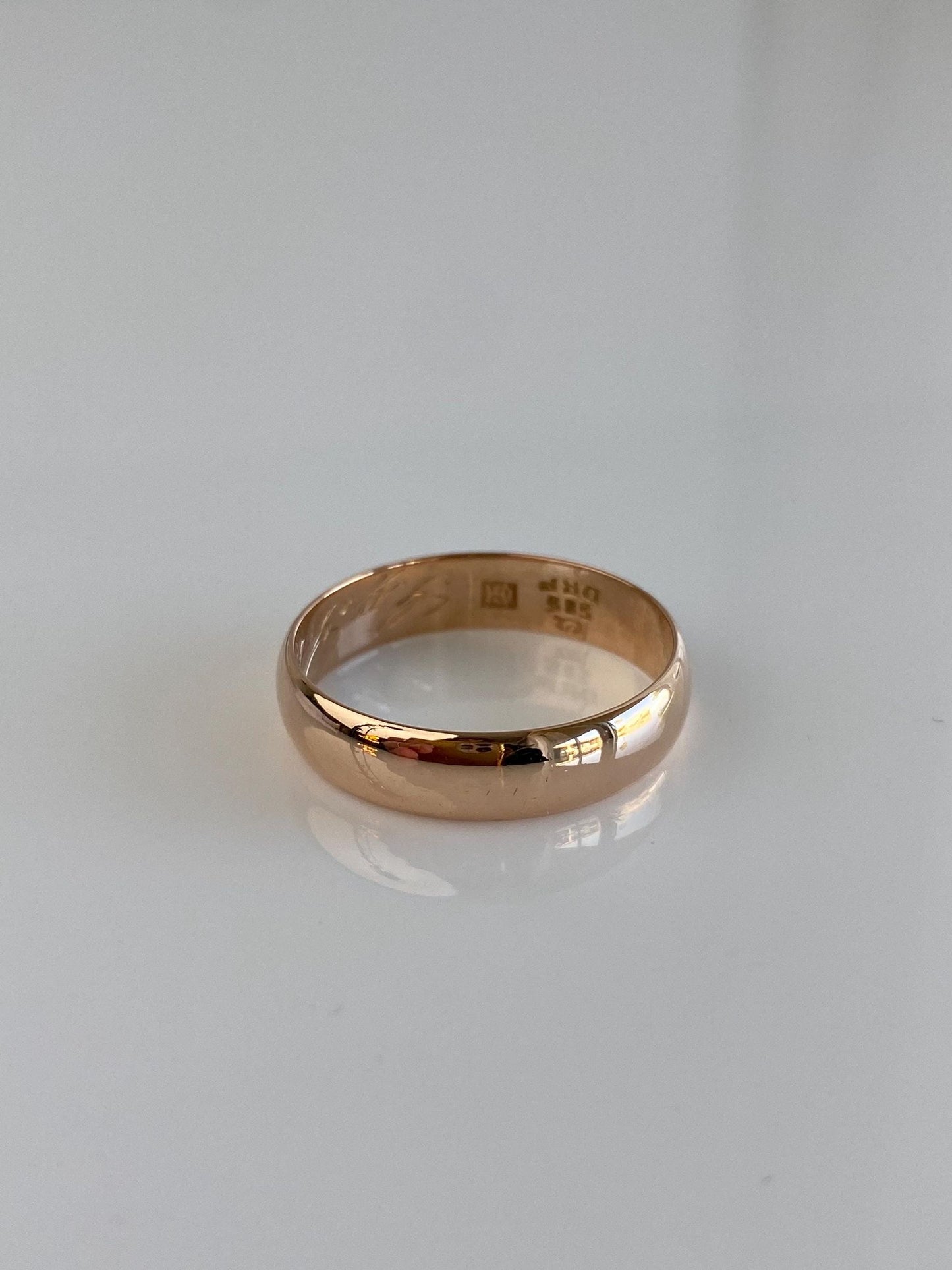 Vintage Solid 14k Rose Gold Ring Band - Size 9