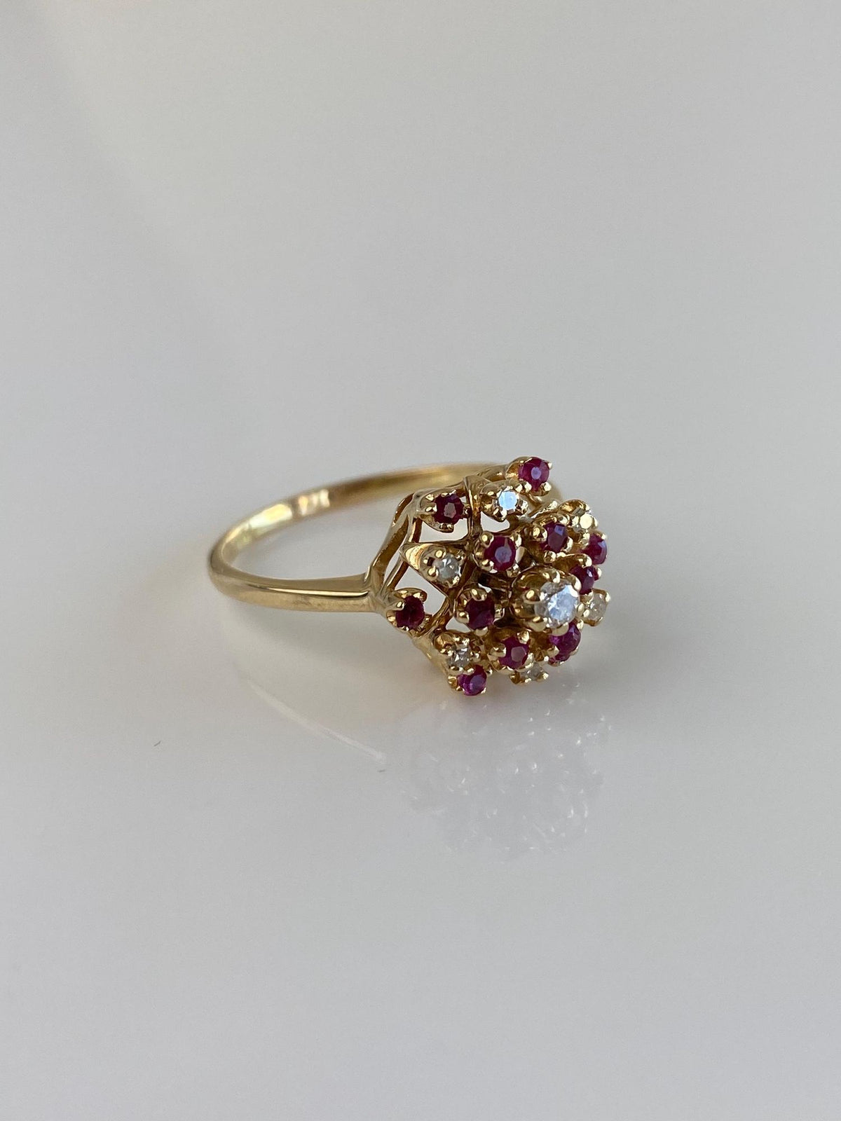 Solid 14k Yellow Gold Diamond Ruby Cluster Ring - Size 8.75