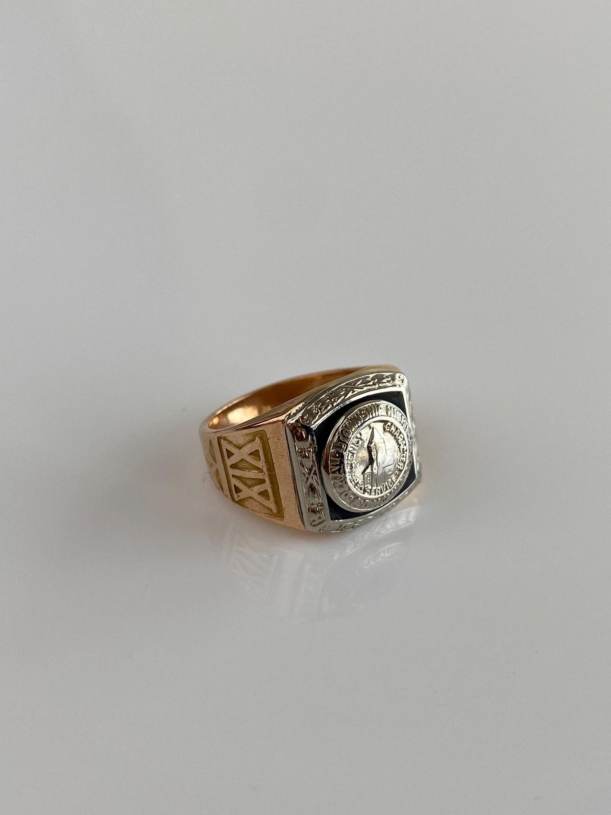 Vintage Solid 10k White & Yellow Gold Black Enamel Ring - Size 3.75