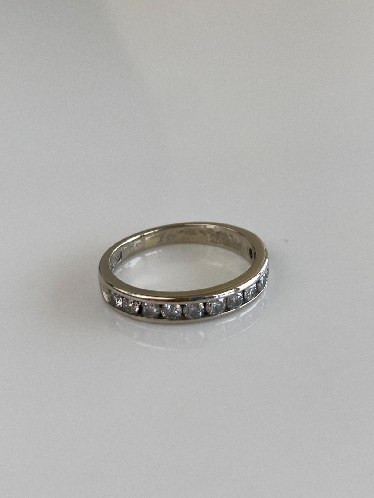 Vintage Solid 14k White Gold Diamond Ring Band - Size 5.75