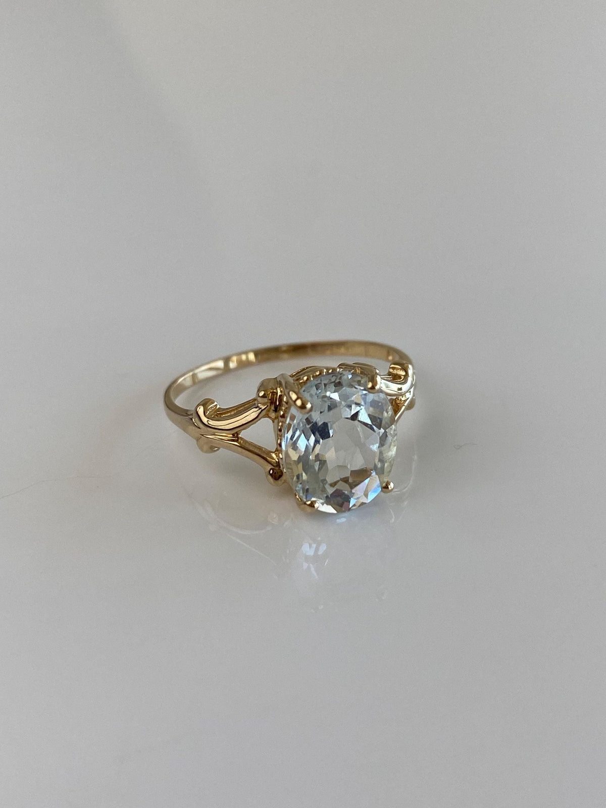 Vintage Solid 14k Yellow Gold Clear Quartz Ring - Size 7.75