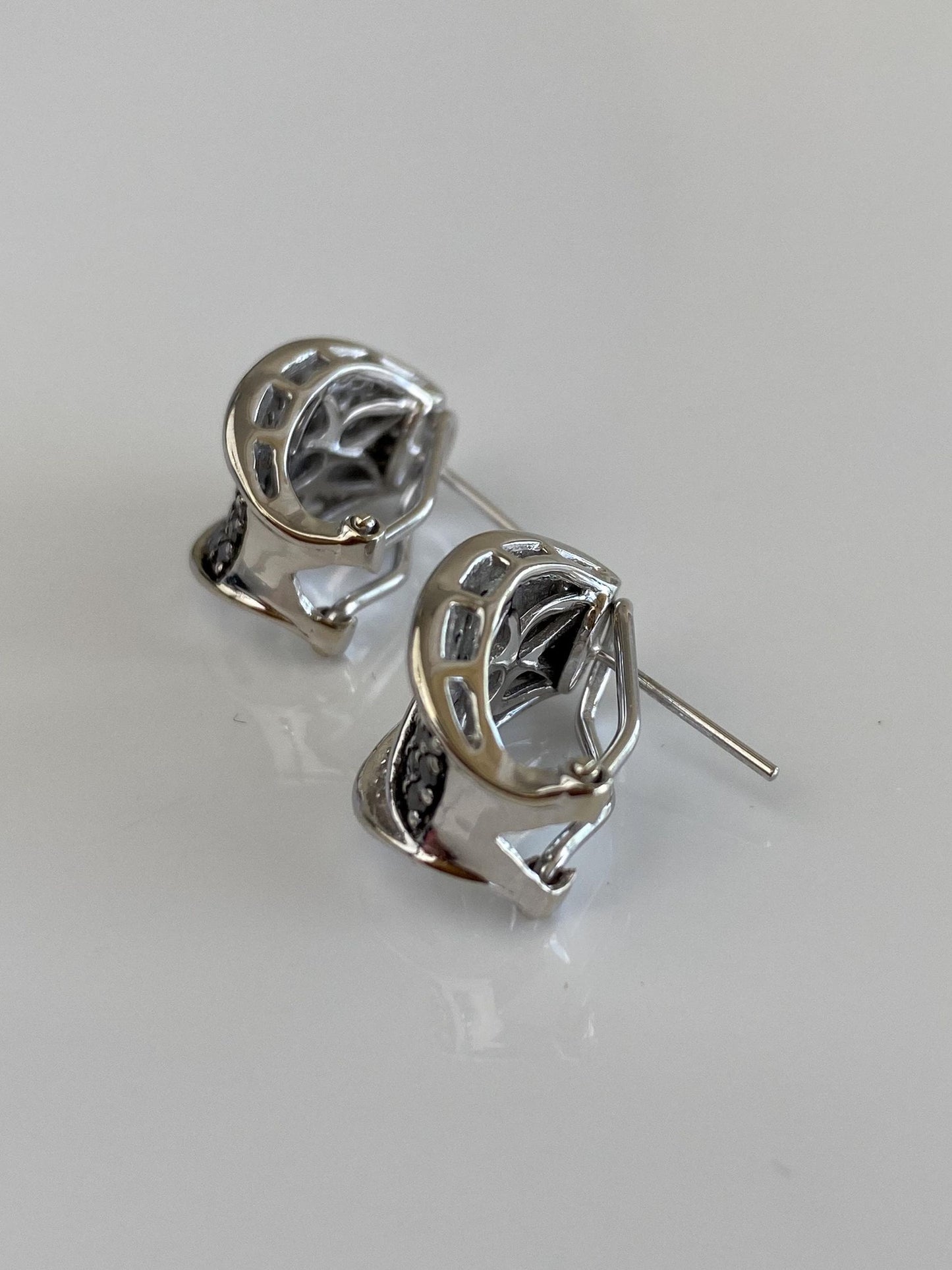 Vintage Solid 14k White Gold Clear Diamond & Hematite Drop Earrings