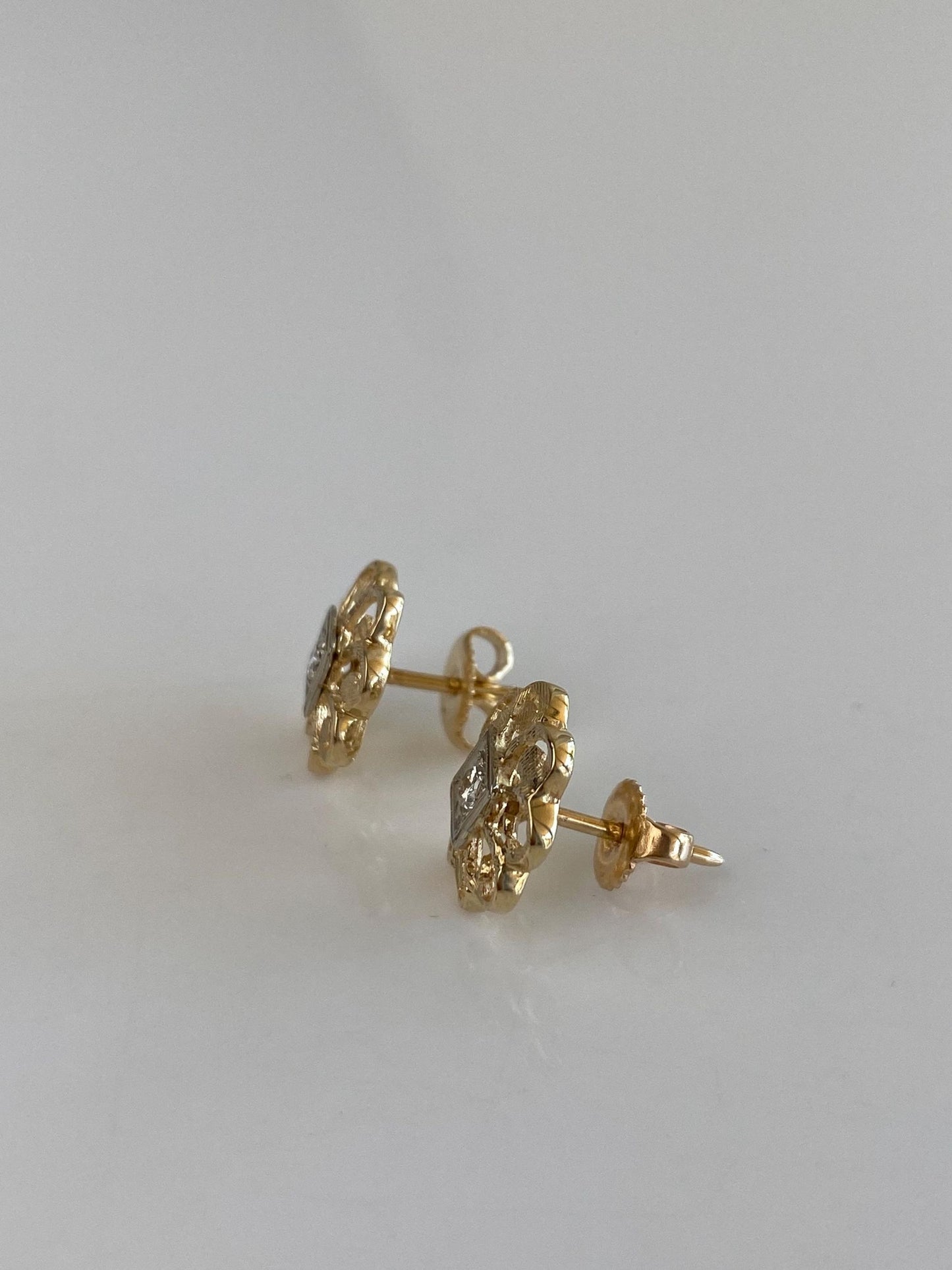 Vintage Solid 14k White & Yellow Gold Diamond Spiral Flower Stud Earrings