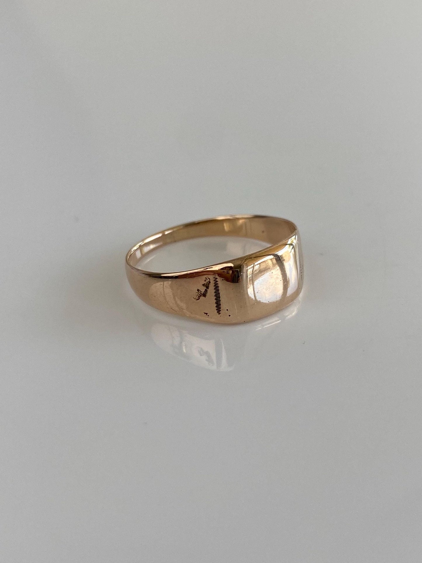 Vintage Solid 12k Rosey Gold Ring - Size 7.75