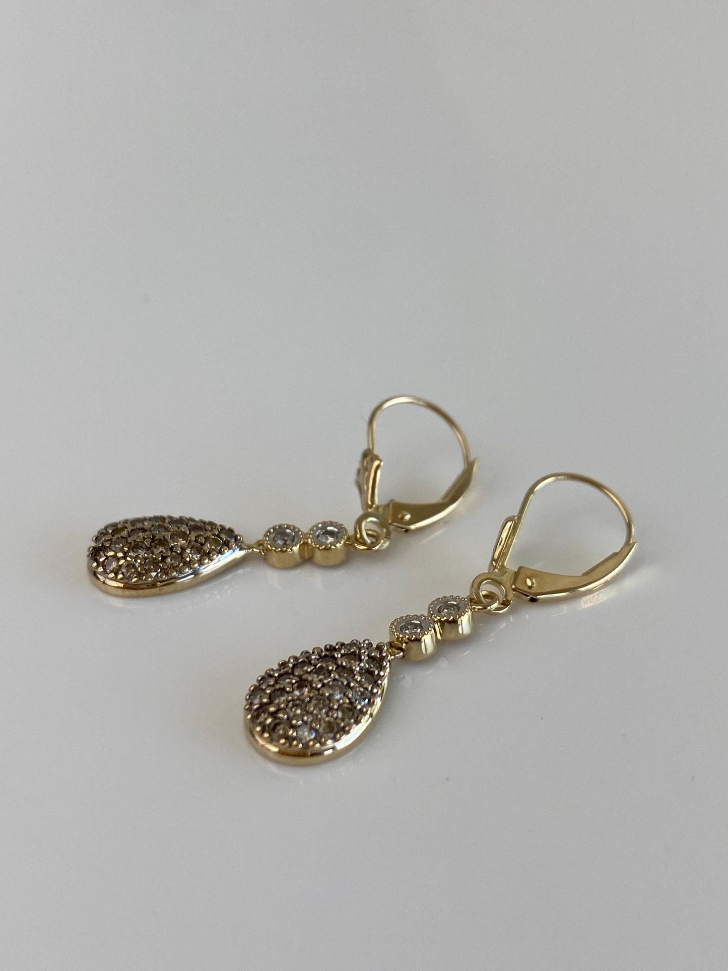 Vintage Solid 14k Yellow Gold Clear & Champagne Diamond Teardrop Dangle Earrings