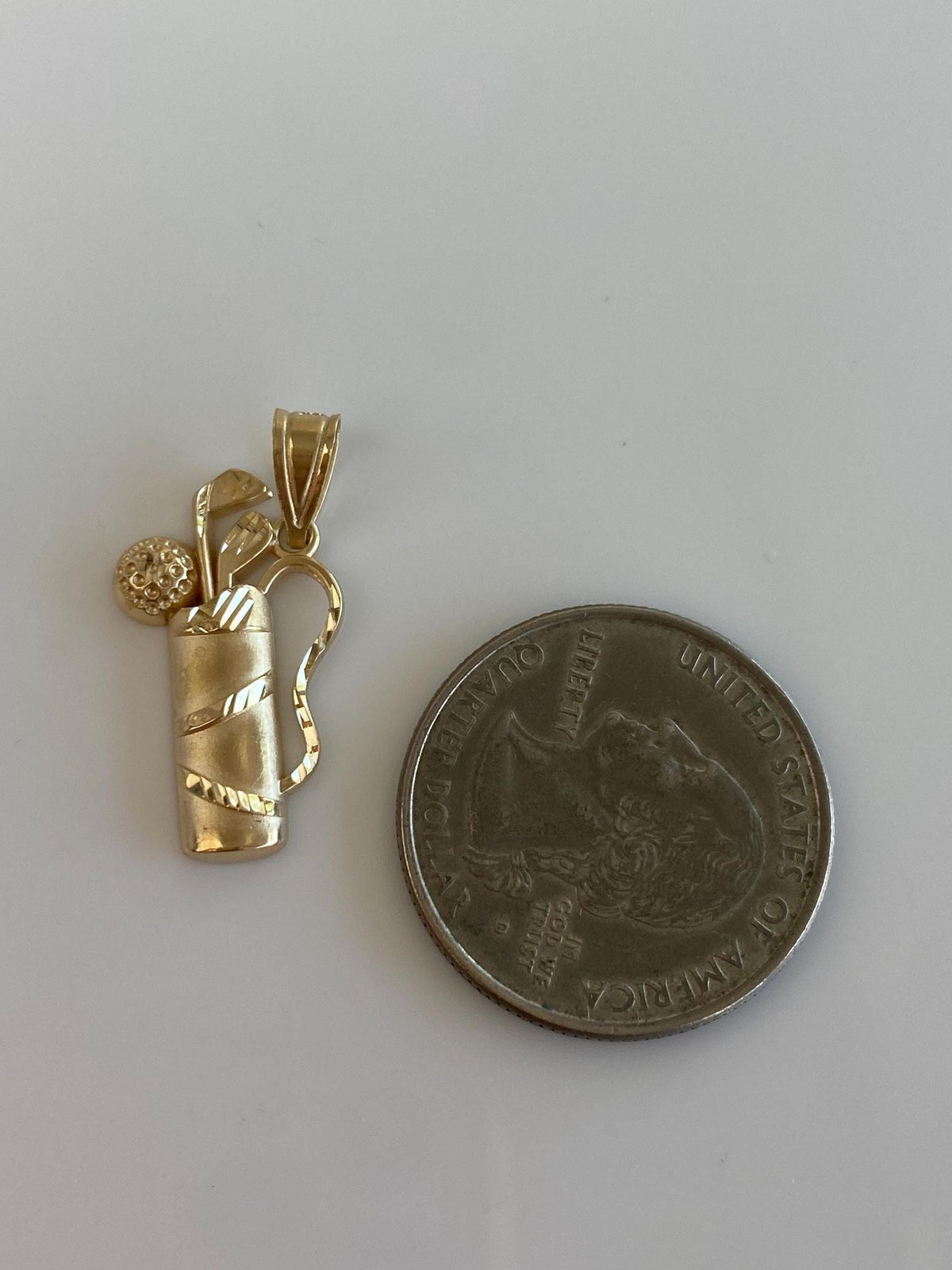 Vintage Solid 14k Yellow Gold Diamond Cut Golf Bag Charm