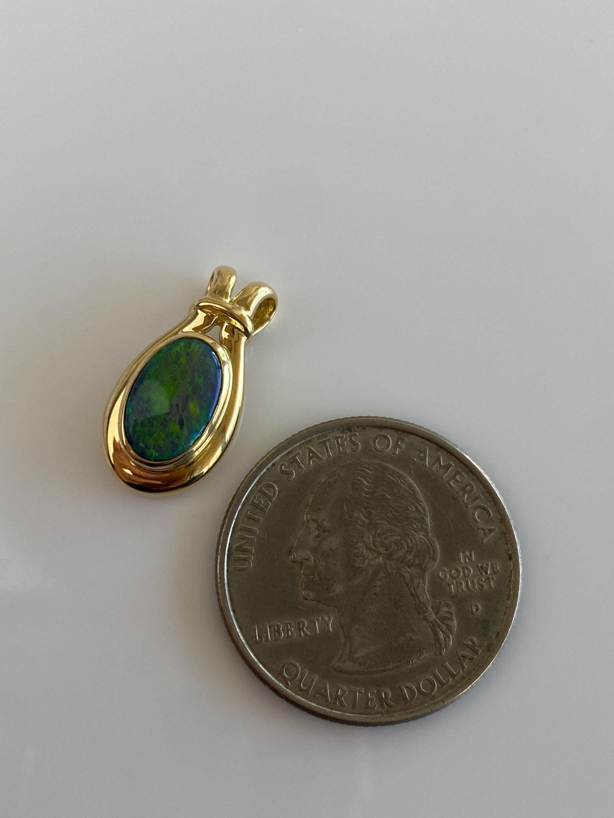 Vintage Solid 18k Yellow Gold Opal Charm