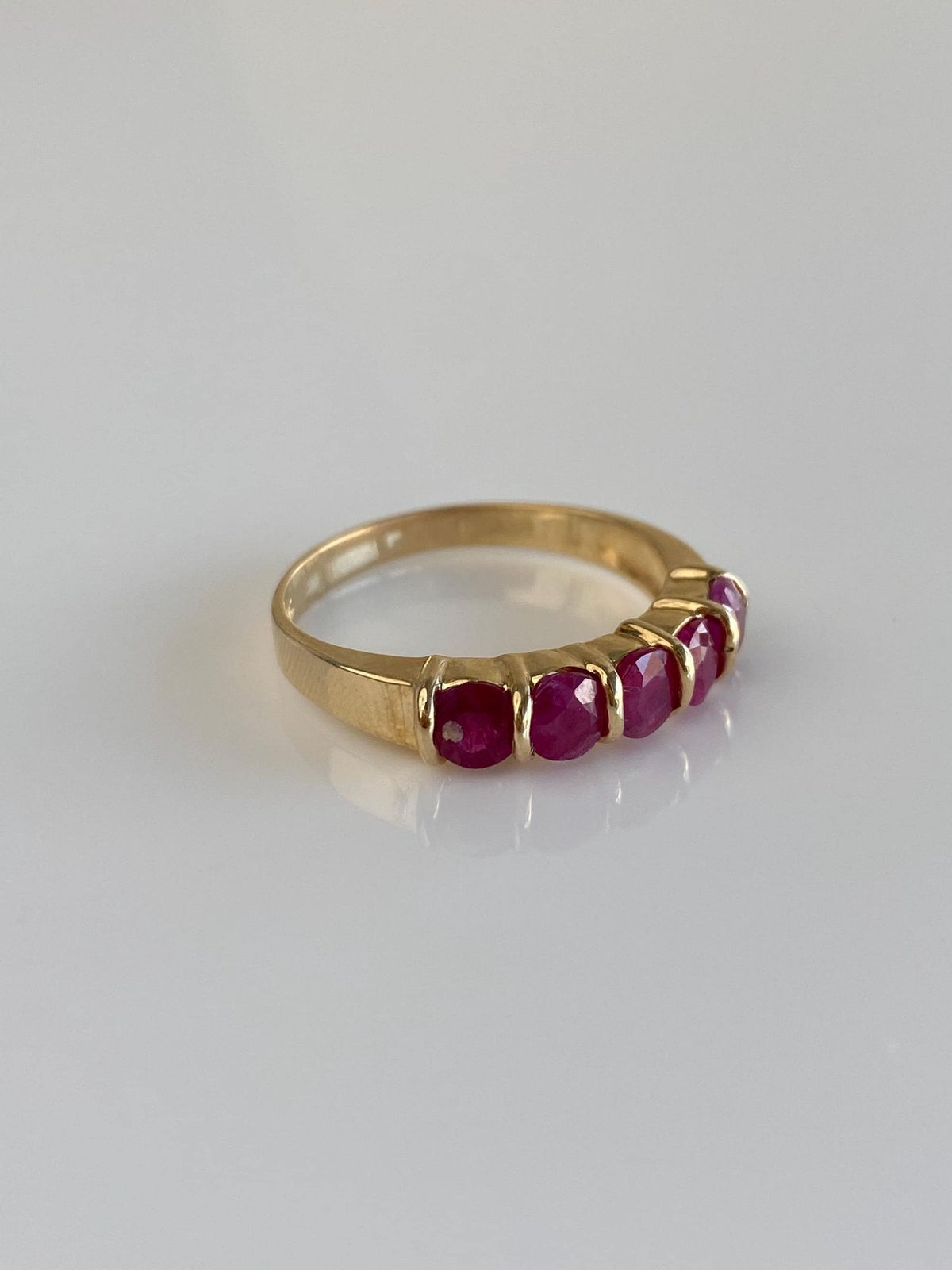 Vintage Solid 10k Yellow Gold Ruby Row Ring - Size 8.75