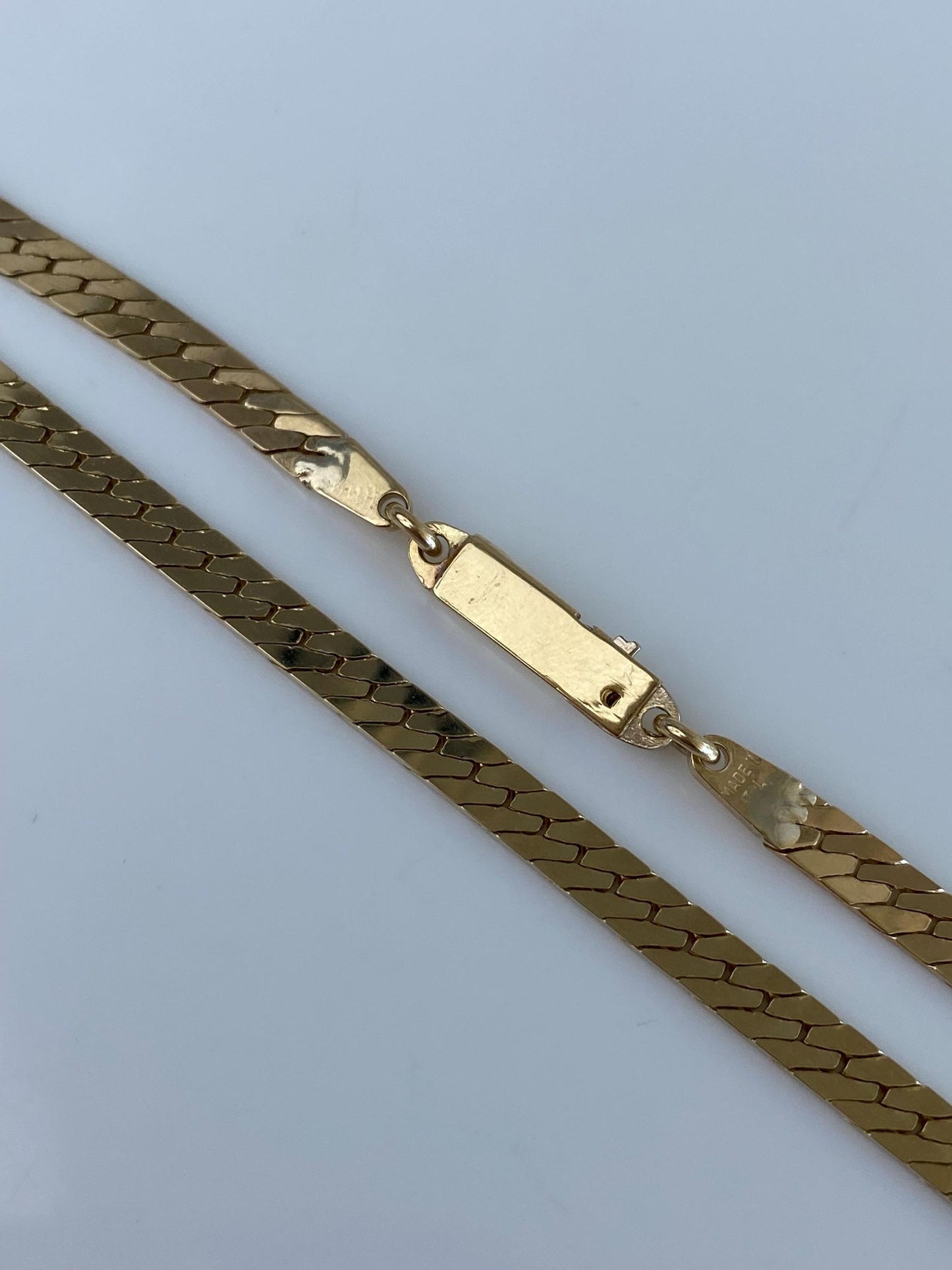 Vintage Solid 14k Yellow Gold Chunky Flat Curb Chain Necklace - 19.25 inches