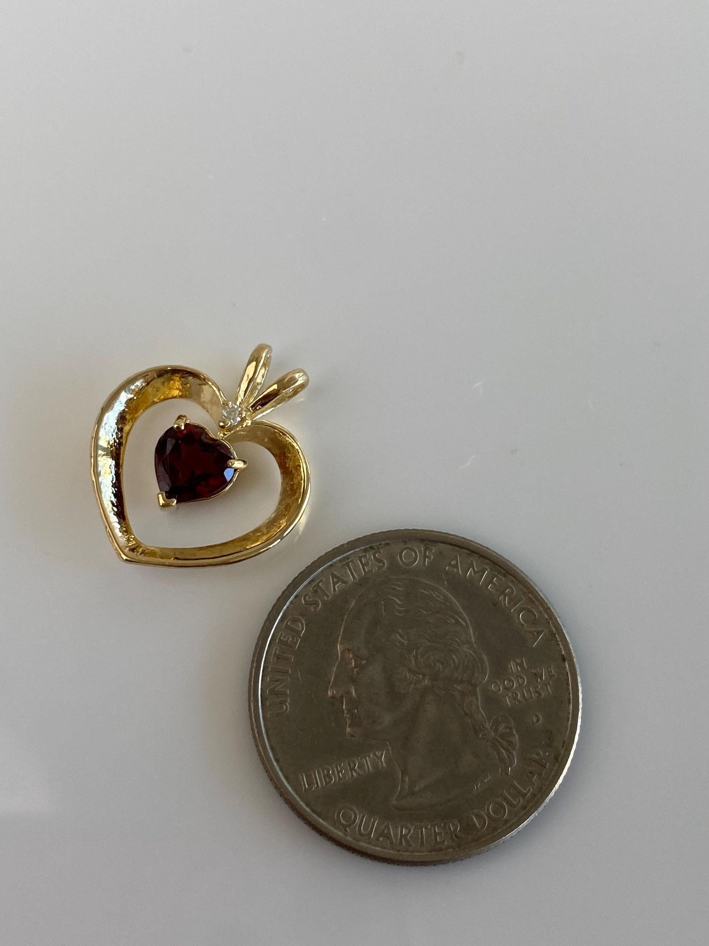 Vintage Solid 14k Yellow Gold Garnet Heart Charm