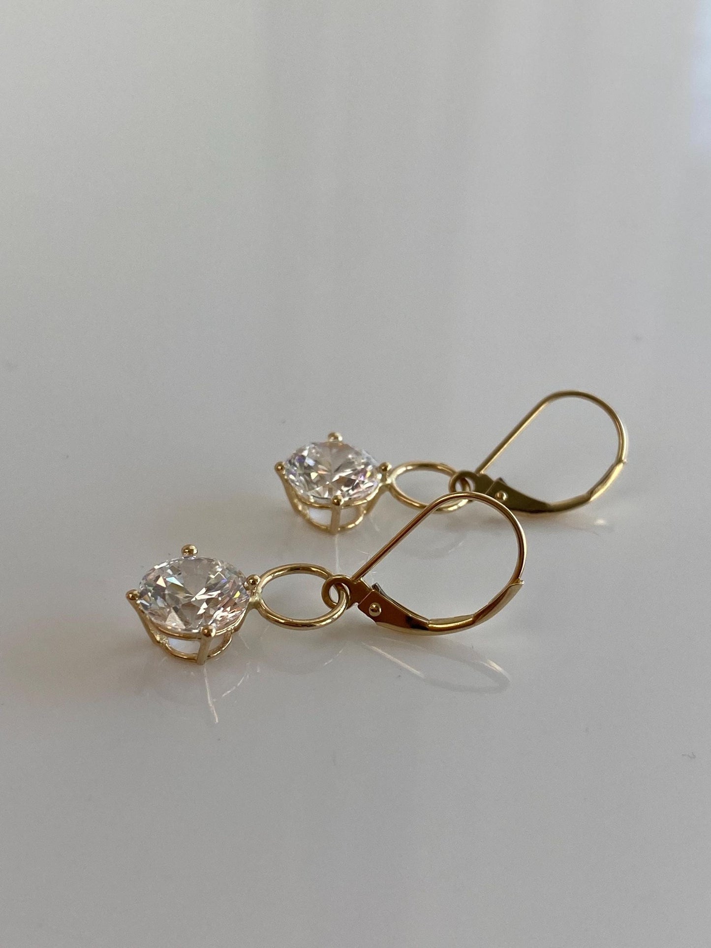 Vintage Solid 14k Yellow Gold Clear Cubic Zirconia Dangle Earrings