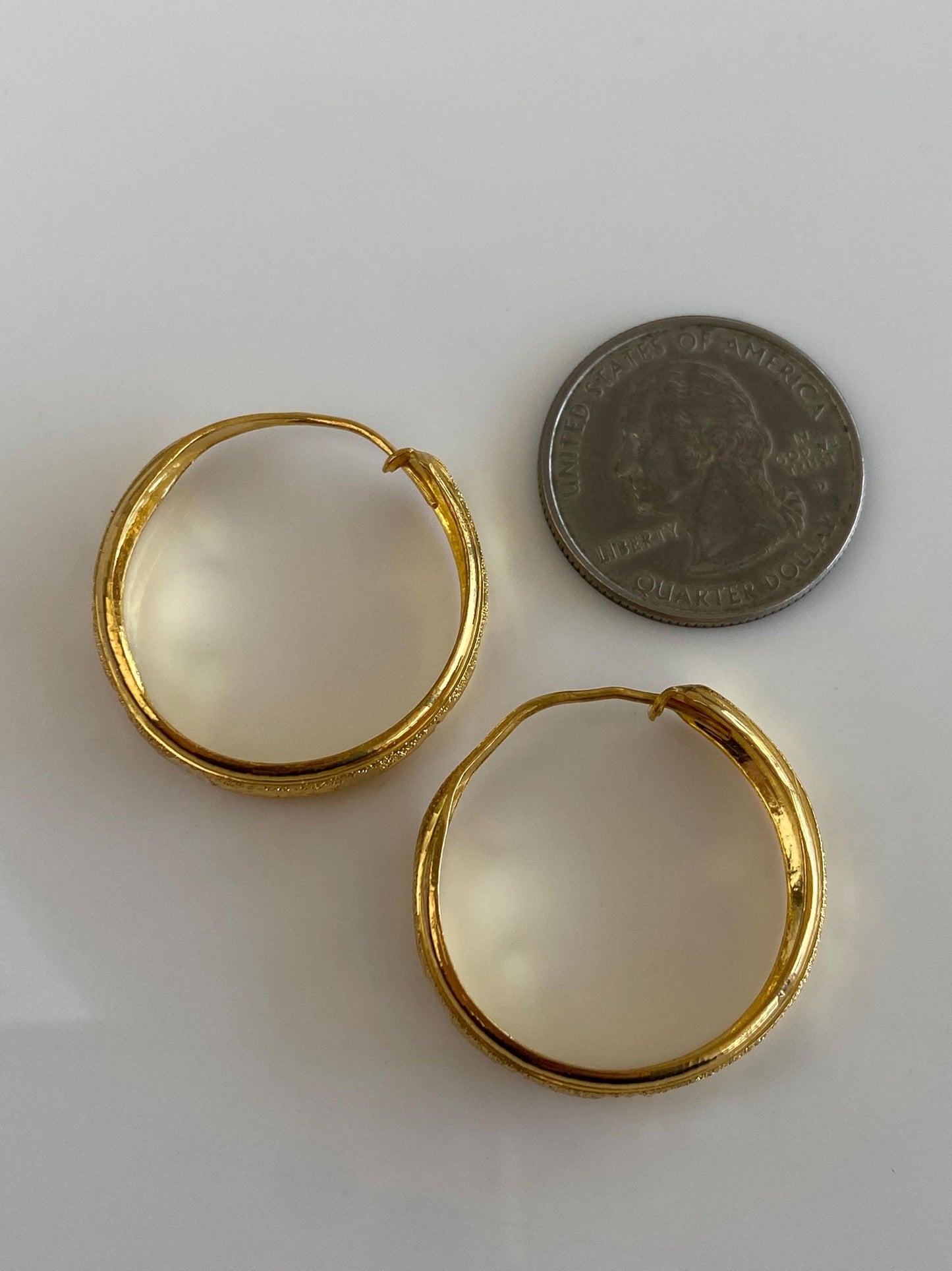 Vintage Solid 24k Yellow Gold Diamond Cut Hoop Earrings