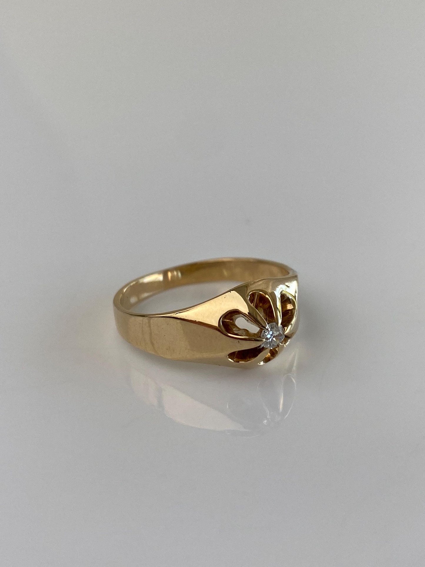 Vintage Solid 12k Yellow Gold Diamond Ring - Size 8.75