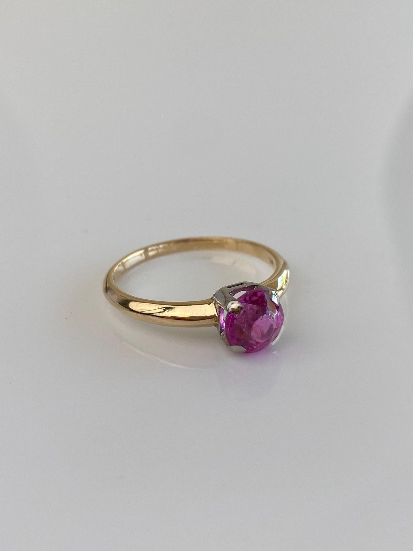 Vintage Solid 14k White & Yellow Gold Pink Sapphire Ring - Size 7.5