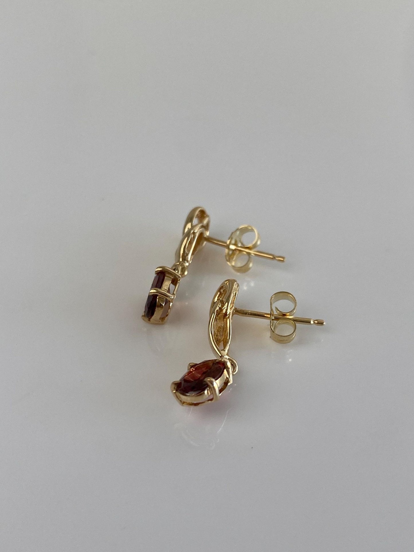Vintage Solid 14k Yellow Gold Garnet Dangle Stud Earrings