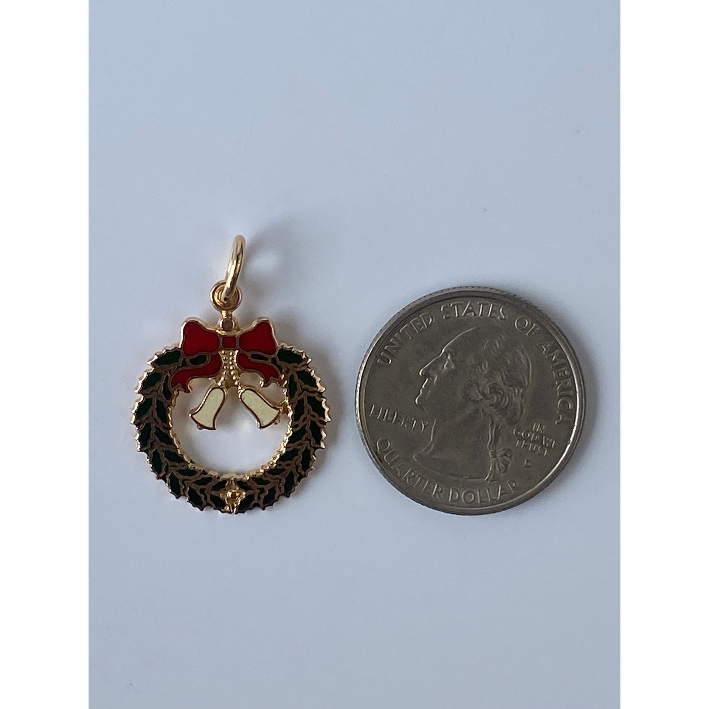 Vintage Solid 14k Yellow Gold Enamel Christmas Wreath Charm