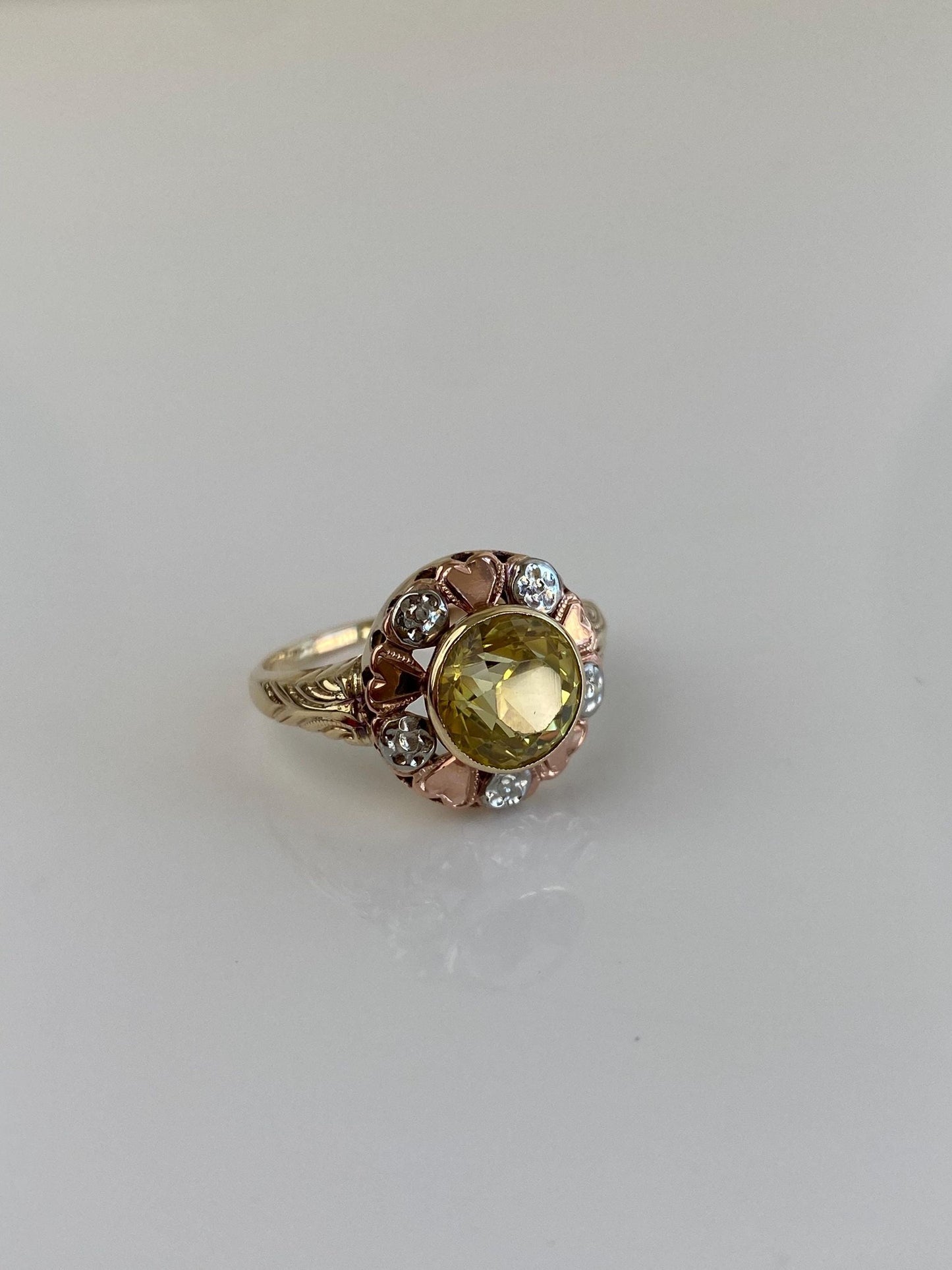 Vintage Solid 10k Tri Tone Gold Yellow Sapphire Ring - Size 6.25