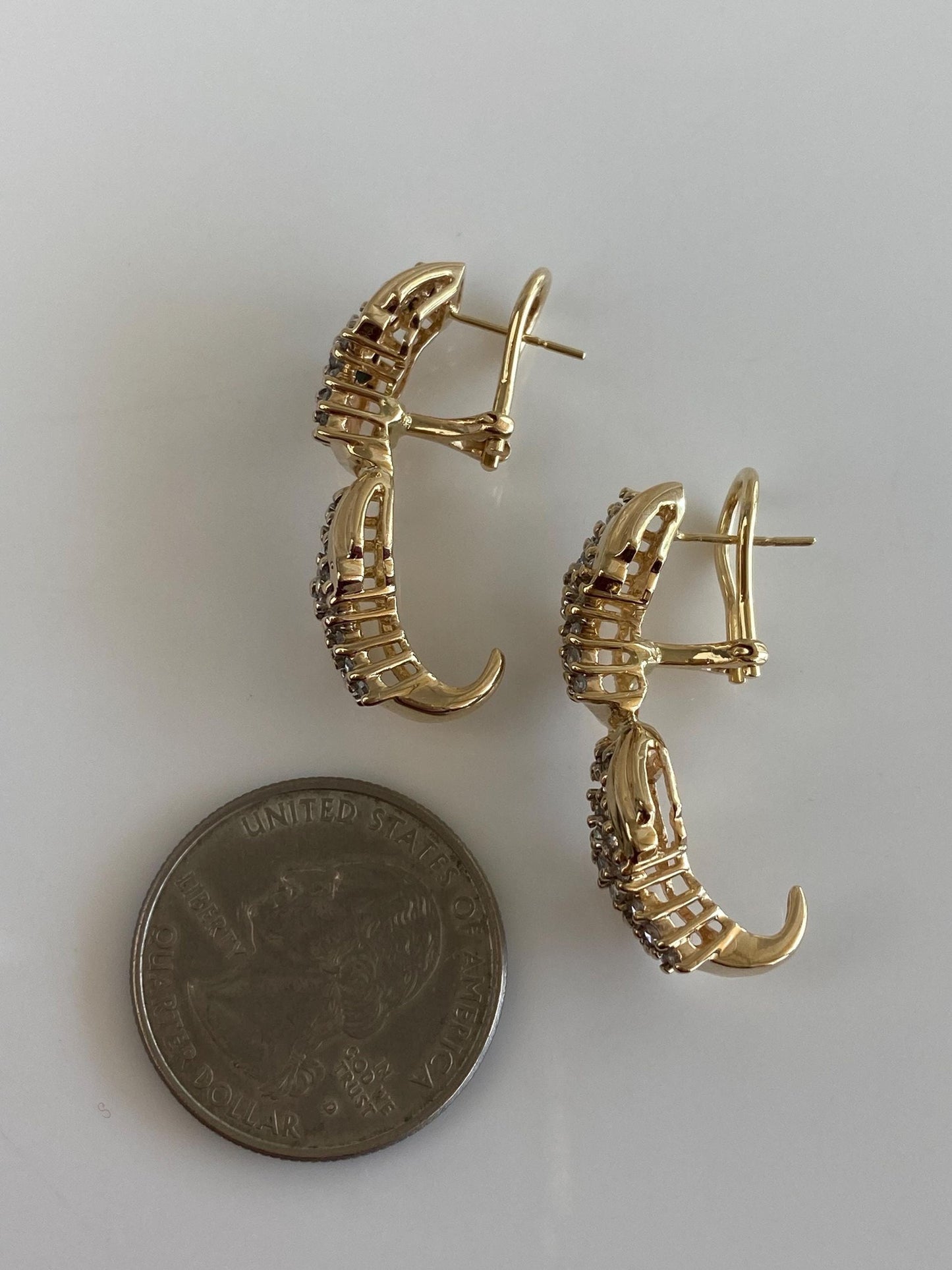 Vintage Solid 10k Yellow Gold Diamond Drop Earrings