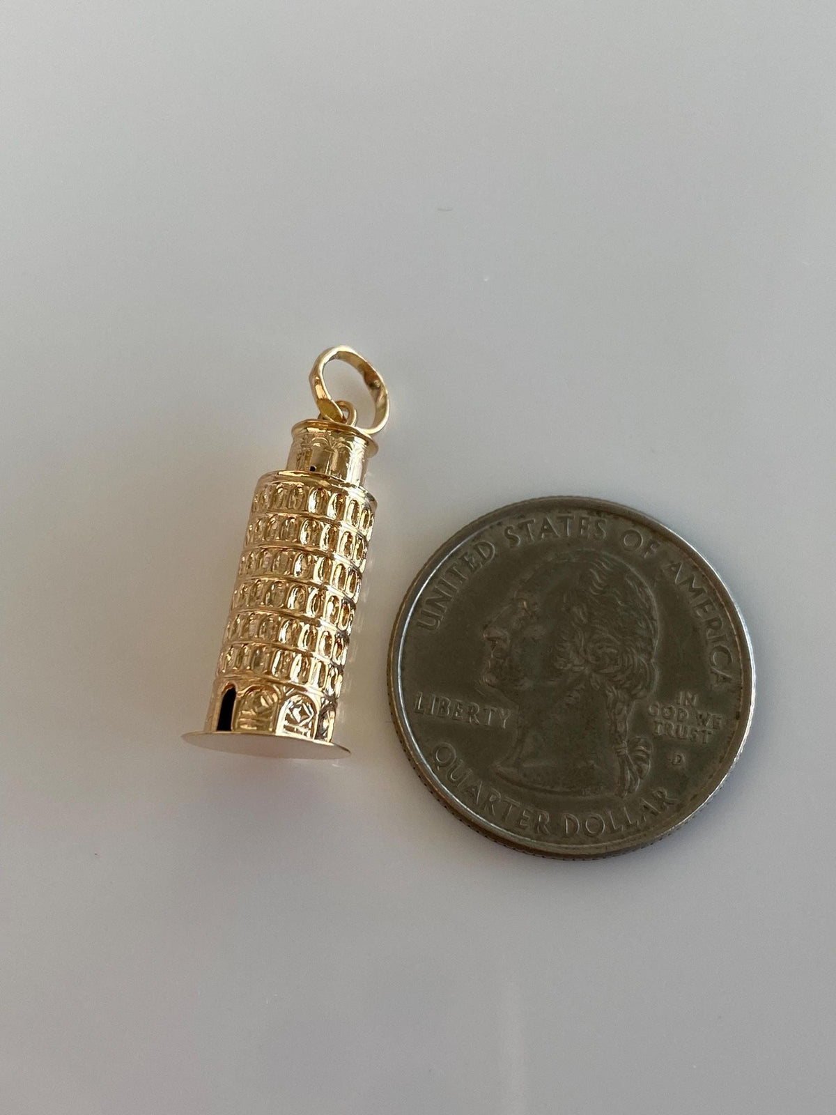 Vintage 18k Yellow Gold Leaning Tower of Pisa Charm