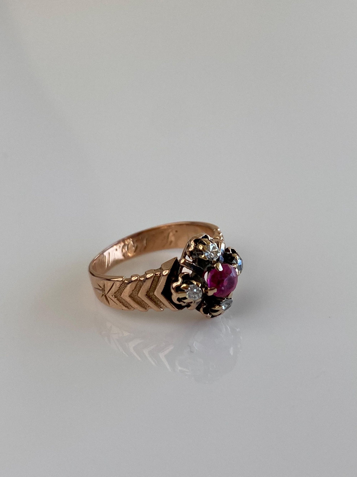 Vintage Solid 10k Rose Gold Diamonds Pink Sapphire Designed Ring - Size 5