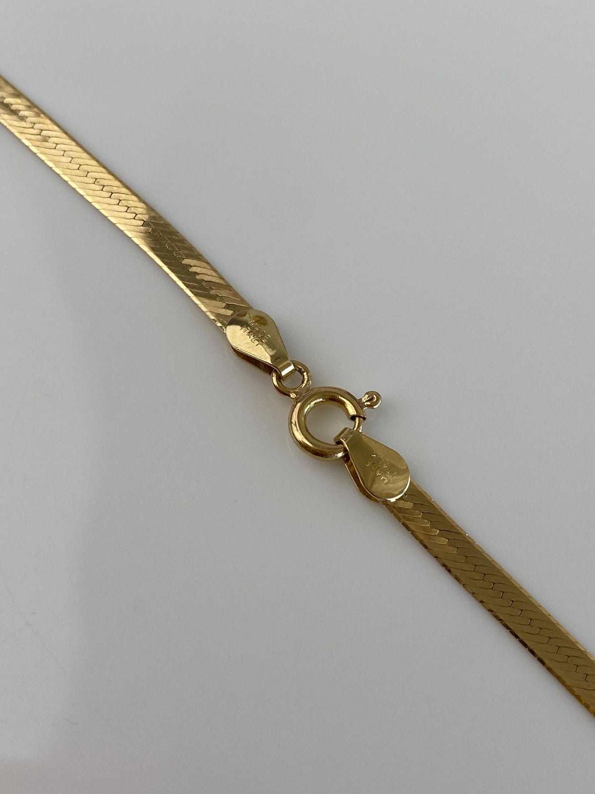 Vintage Solid 14k Yellow Gold Slim Herringbone Chain Necklace - 16 inches