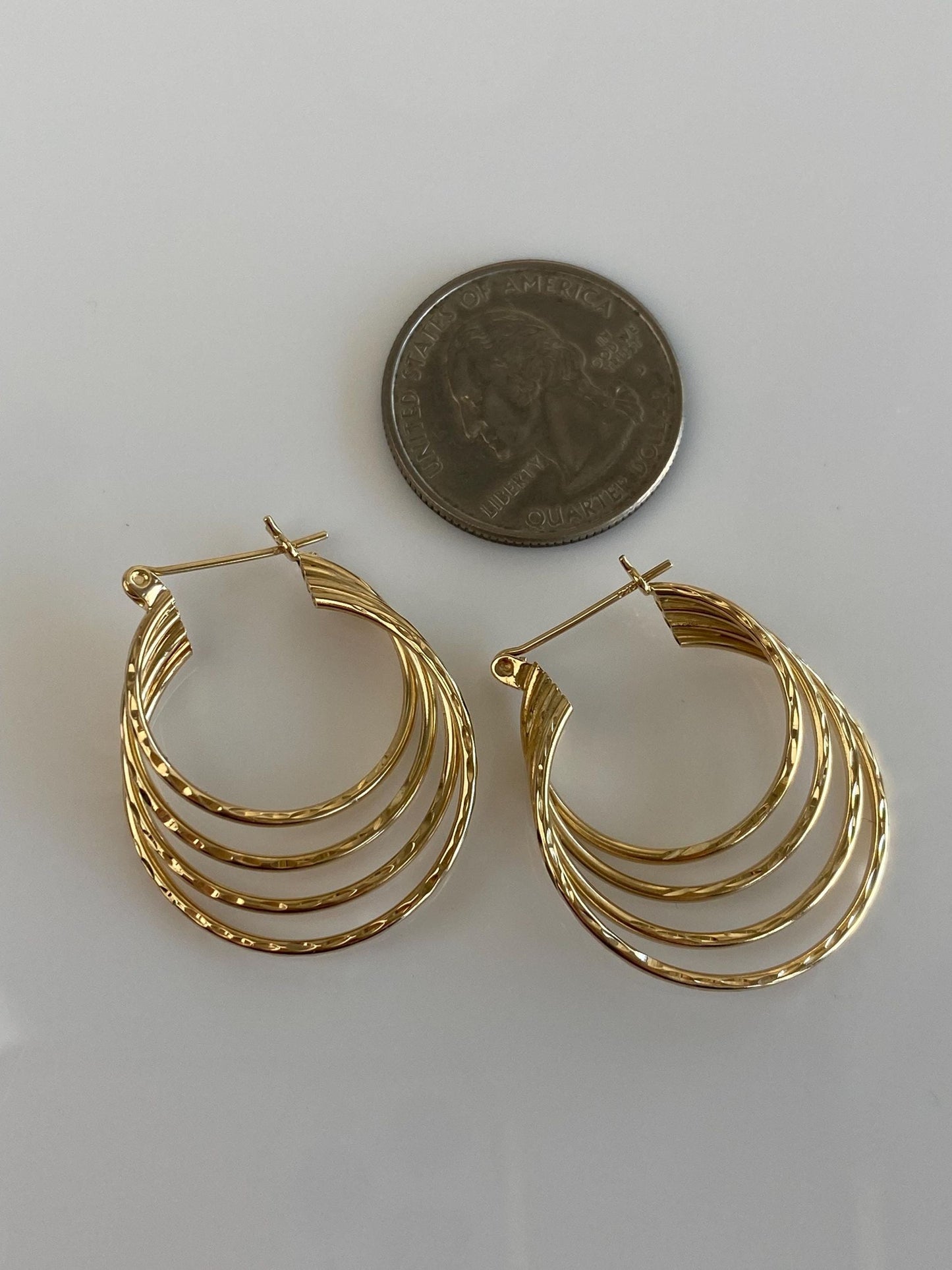 Vintage 14k Yellow Gold Diamond Cut Stacked Hoop Earrings