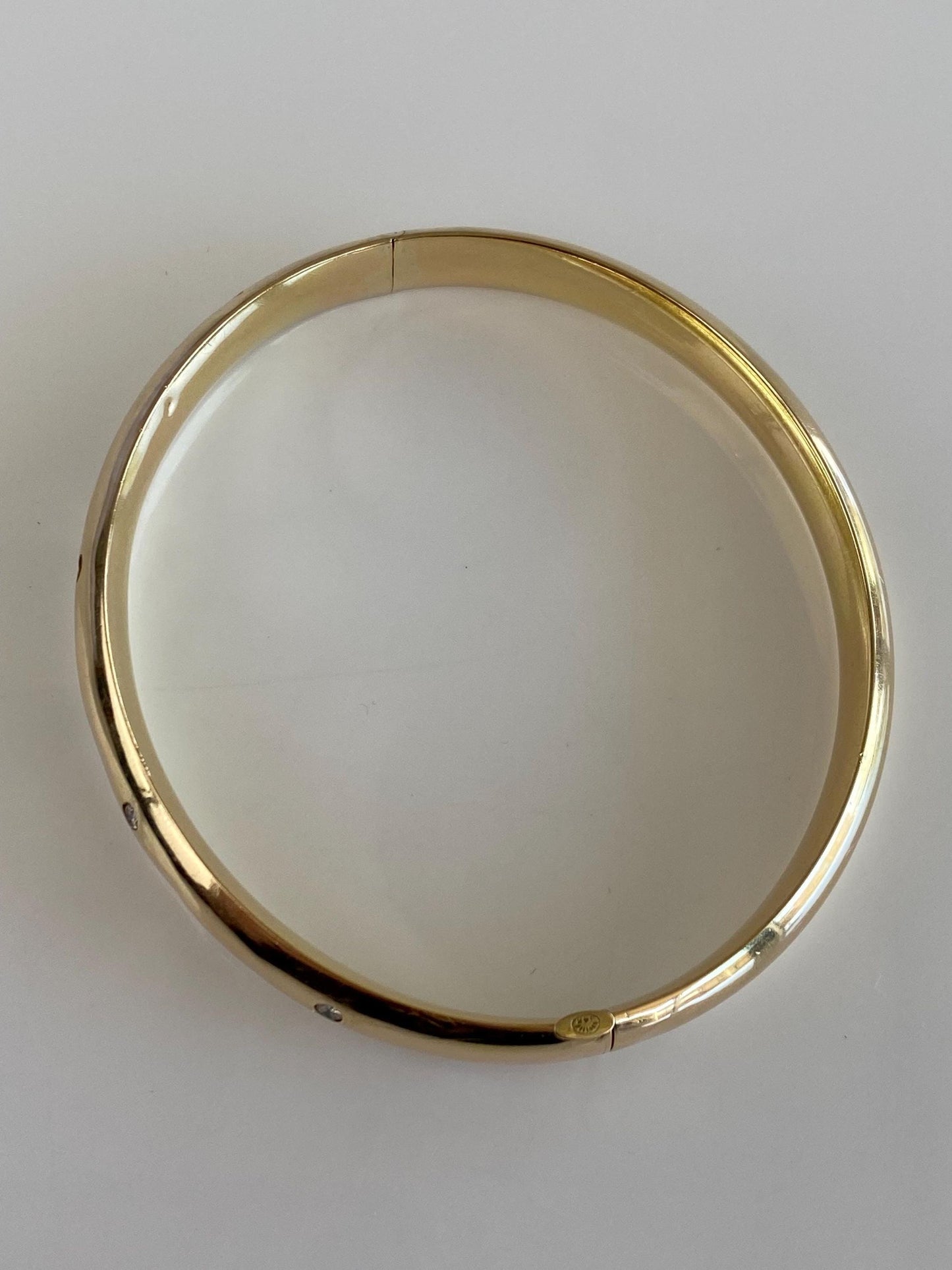 Vintage Solid 16k Yellow Gold Diamond Dotted Bangle Bracelet - 7 1/2 Inches