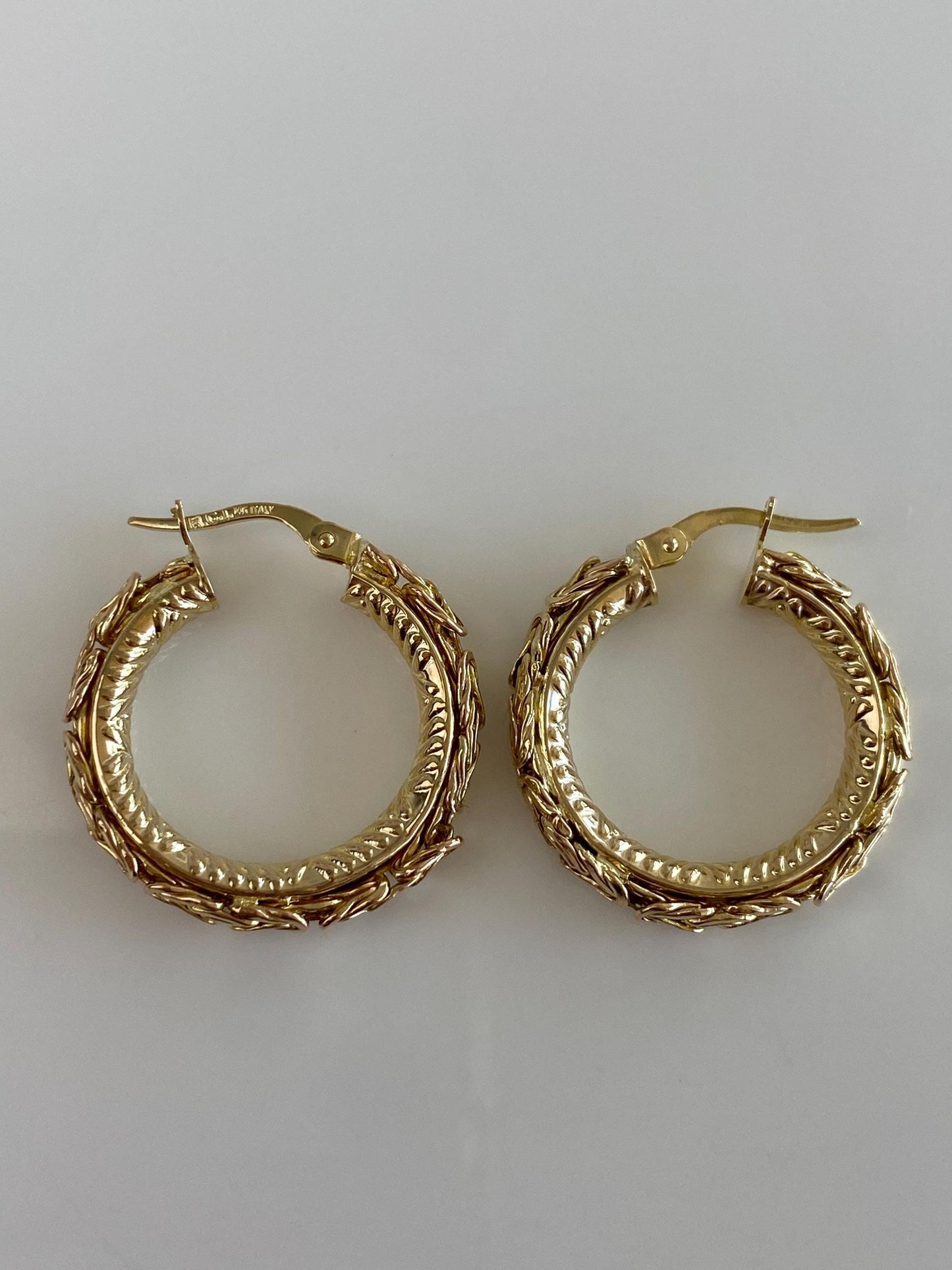 Vintage 14k Yellow Gold Byzantine Chain Hoop Earrings