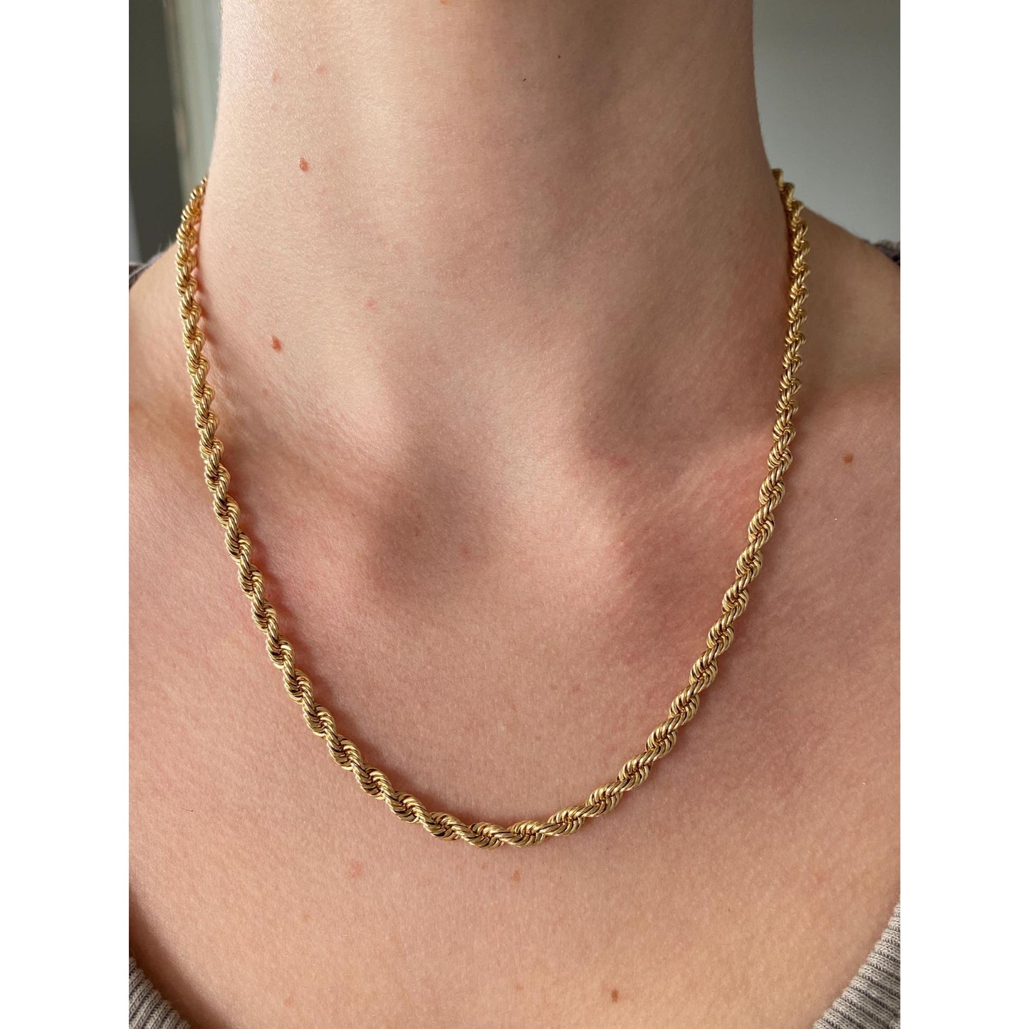 Vintage Solid 14k Yellow Gold Chunky Rope Chain Necklace - 18.25 inches
