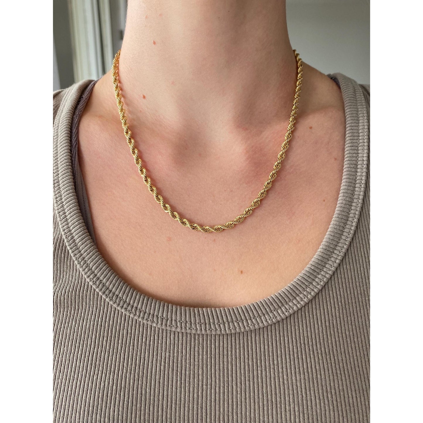 Vintage Solid 14k Yellow Gold Chunky Rope Chain Necklace - 18.25 inches