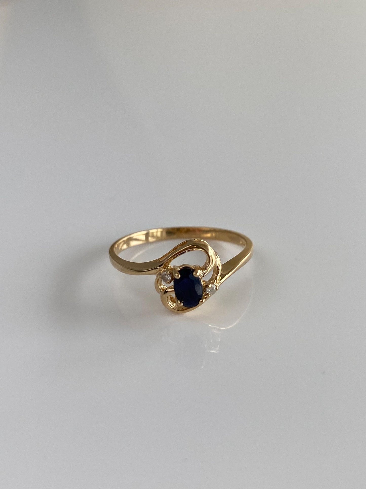 Solid 14k Yellow Gold Diamonds Blue Sapphire Dainty Ring - Size 6.5