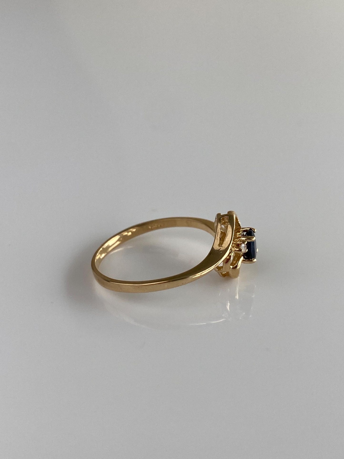 Solid 14k Yellow Gold Diamonds Blue Sapphire Dainty Ring - Size 6.5