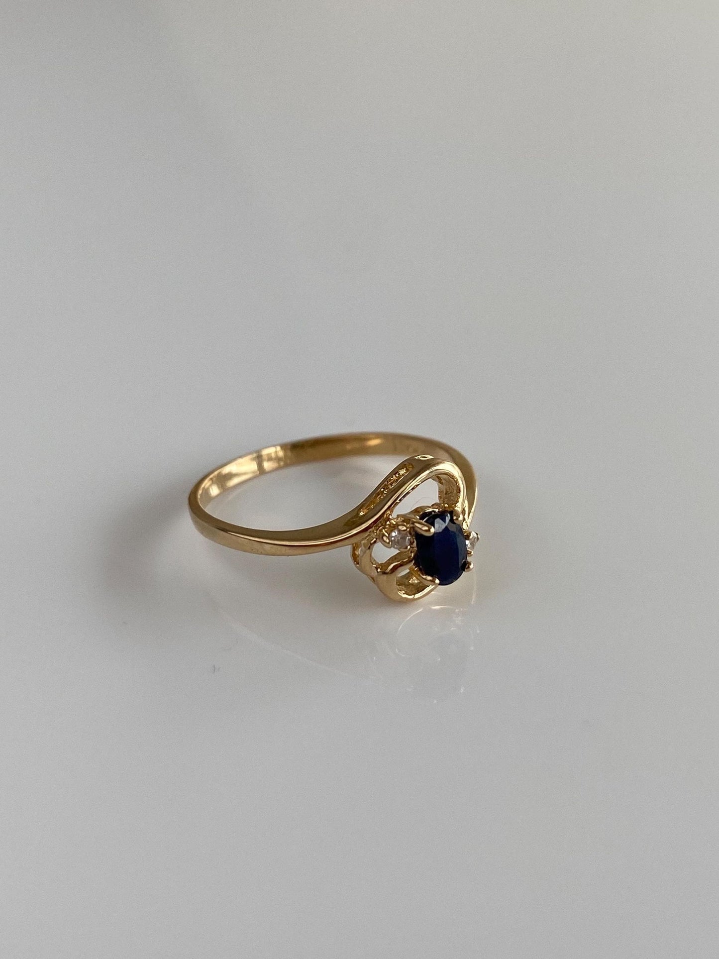 Solid 14k Yellow Gold Diamonds Blue Sapphire Dainty Ring - Size 6.5