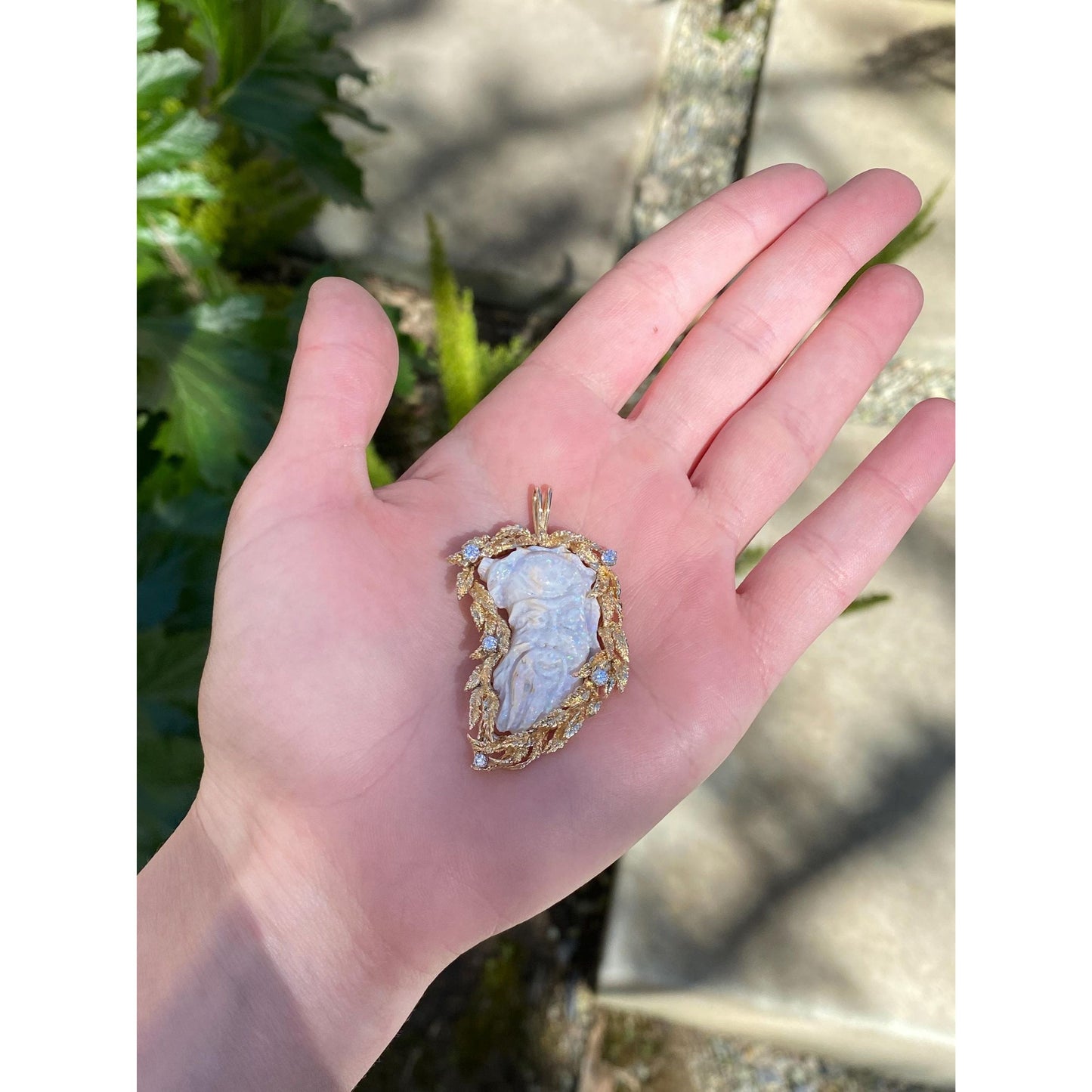 Vintage Solid 14k Yellow Gold Diamond Agate God Man Charm