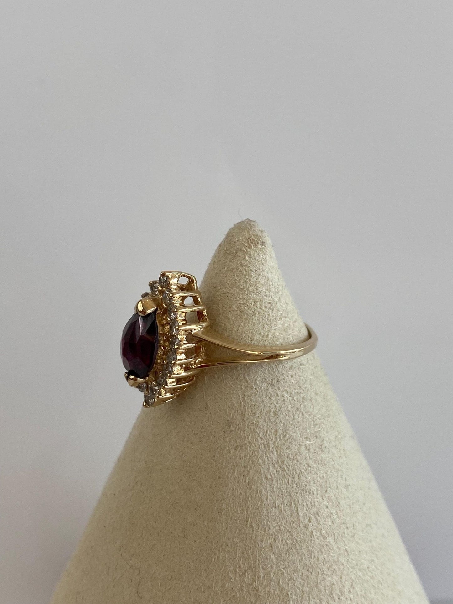 Vintage Solid 14k Yellow Gold Diamond Halo Pink Tourmaline Ring - Size 7.5