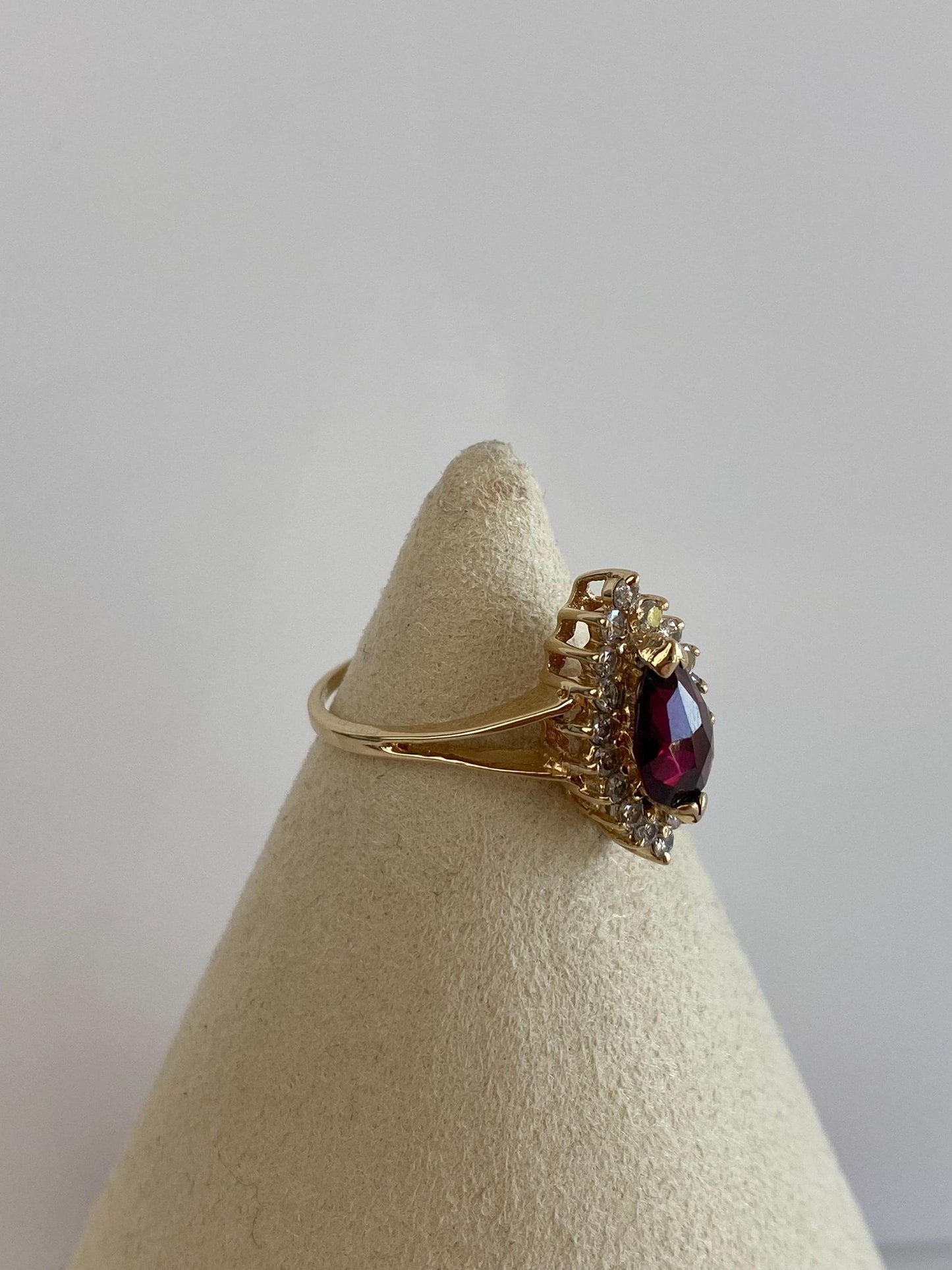 Vintage Solid 14k Yellow Gold Diamond Halo Pink Tourmaline Ring - Size 7.5