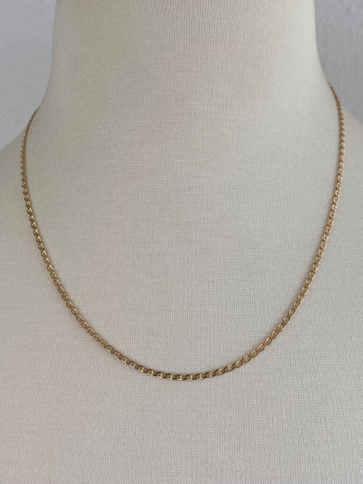 Vintage Solid 14k Yellow Gold Slim Mariner Link Chain Necklace - 20 inches