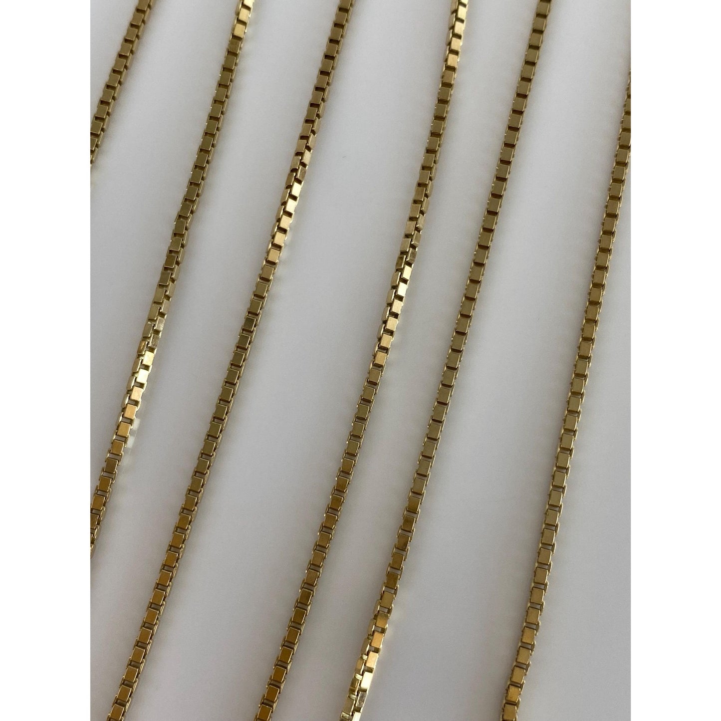 Vintage Solid 14k Yellow Gold Box Chain Necklace - 24.75 inches