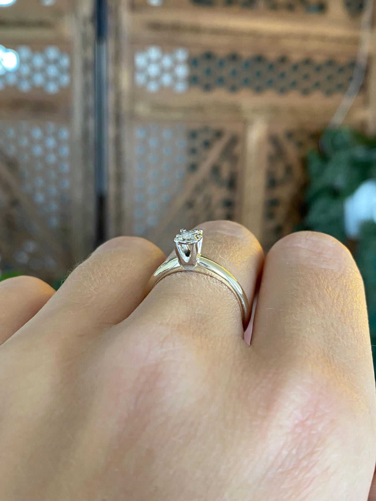 Vintage Solid 14k White & Yellow Gold Diamond Ring - Size 6